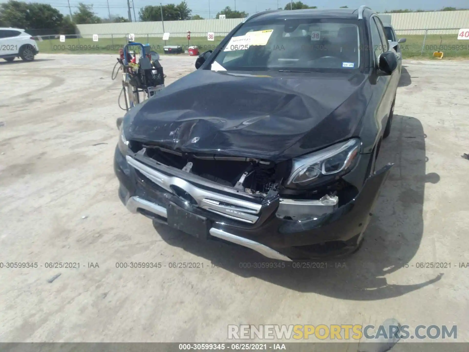 6 Photograph of a damaged car WDC0G4JB7K1000975 MERCEDES-BENZ GLC 2019