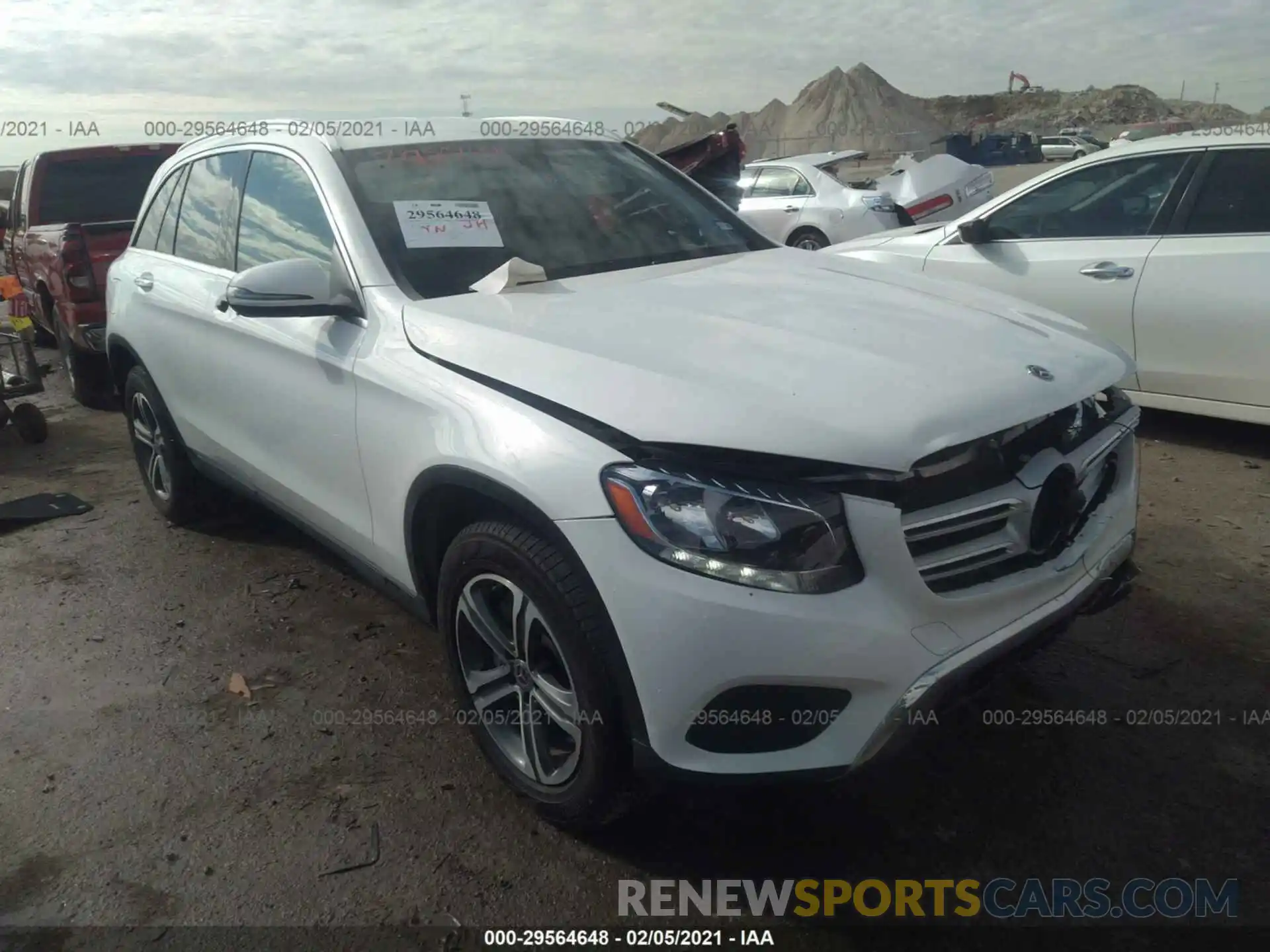 1 Photograph of a damaged car WDC0G4JB7K1005528 MERCEDES-BENZ GLC 2019