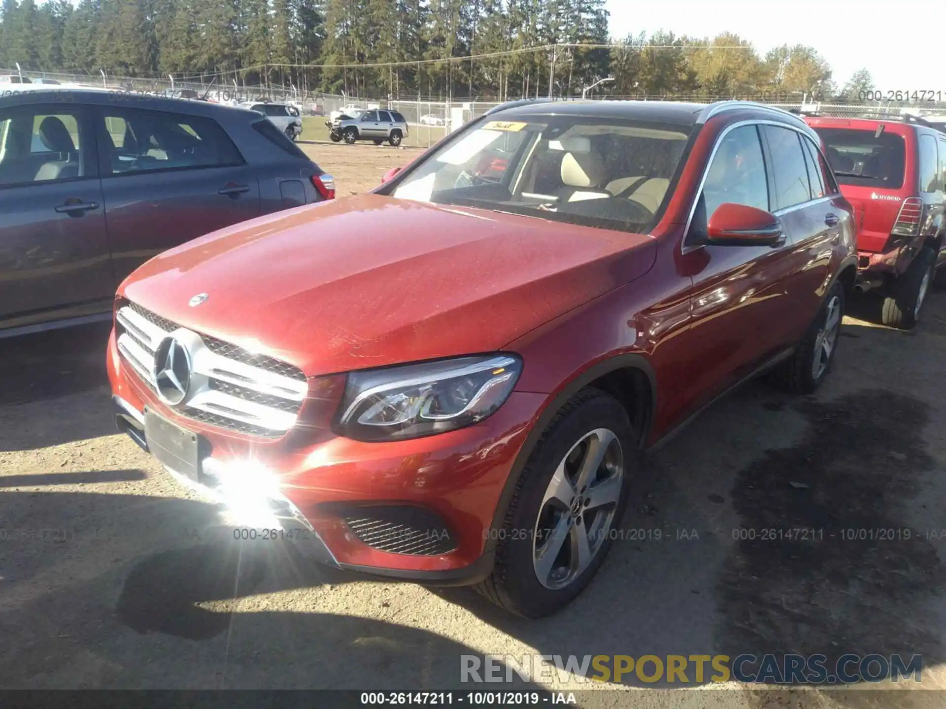 2 Фотография поврежденного автомобиля WDC0G4JB7KF530575 MERCEDES-BENZ GLC 2019