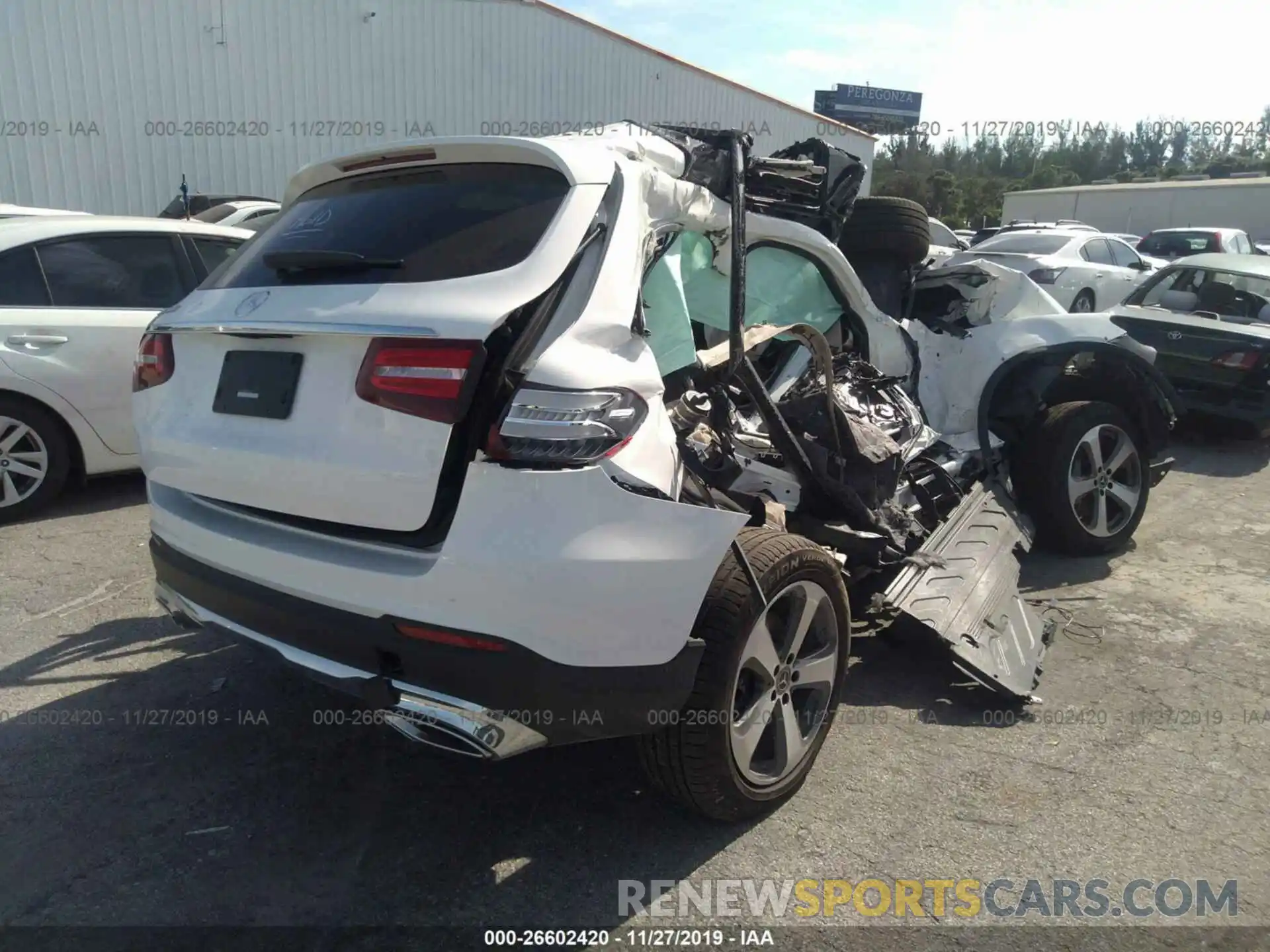 4 Photograph of a damaged car WDC0G4JB7KF606554 MERCEDES-BENZ GLC 2019