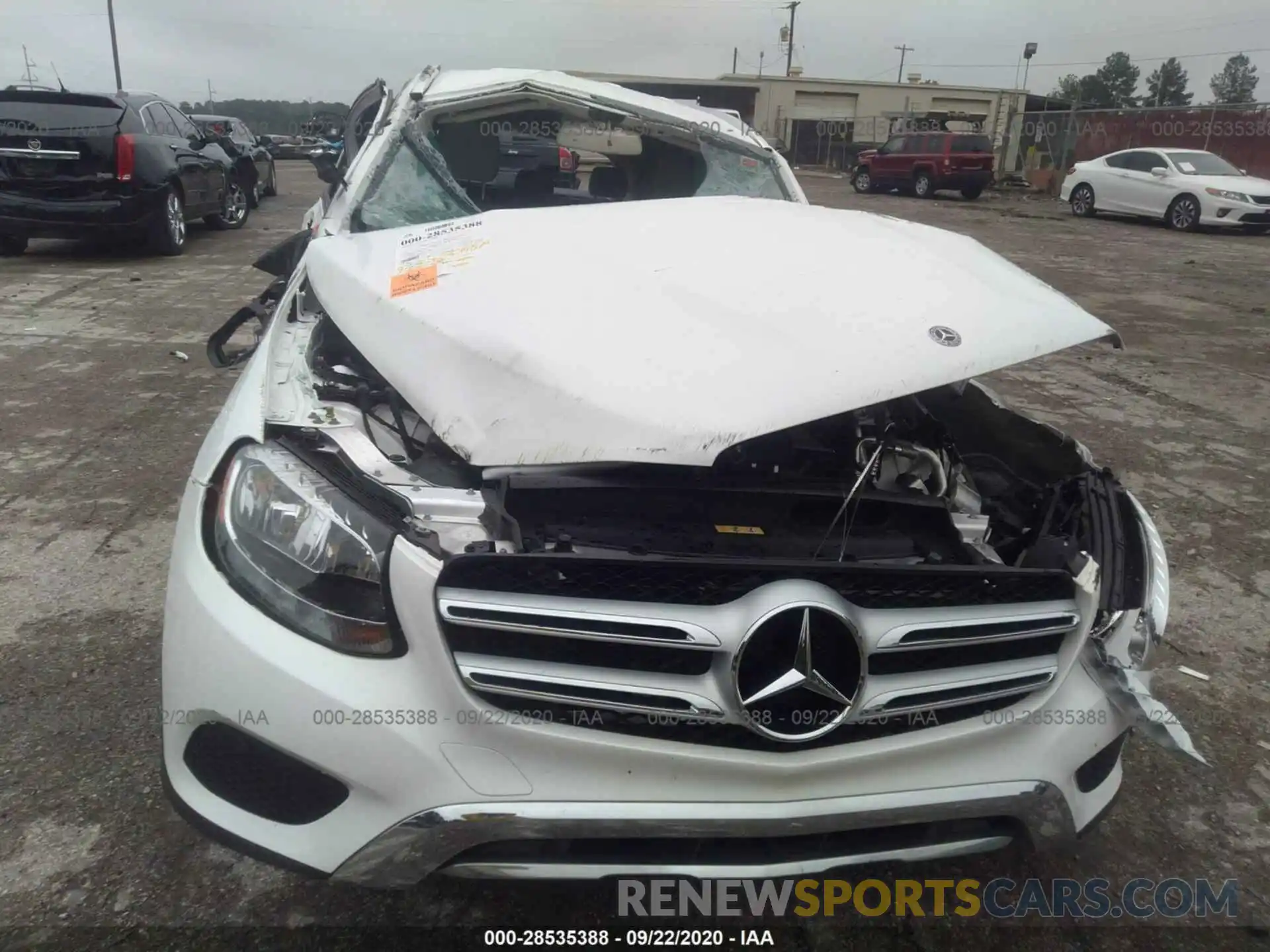 10 Photograph of a damaged car WDC0G4JB7KF618672 MERCEDES-BENZ GLC 2019