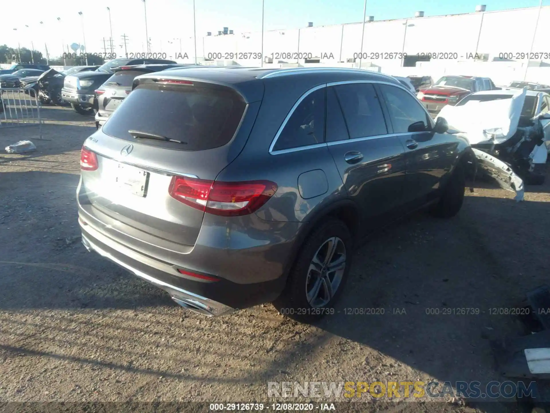 4 Photograph of a damaged car WDC0G4JB7KF642454 MERCEDES-BENZ GLC 2019