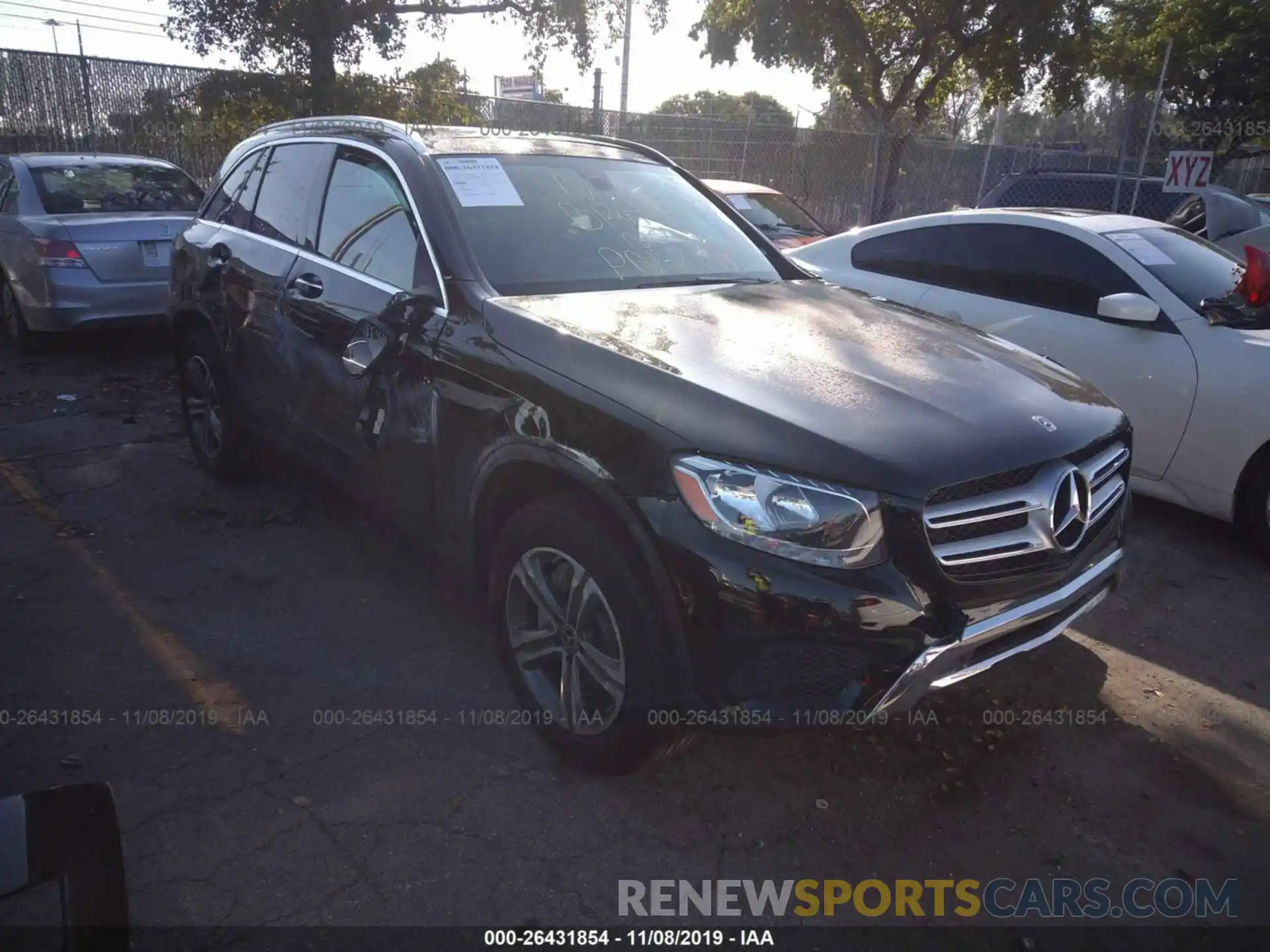 1 Photograph of a damaged car WDC0G4JB7KF665040 MERCEDES-BENZ GLC 2019