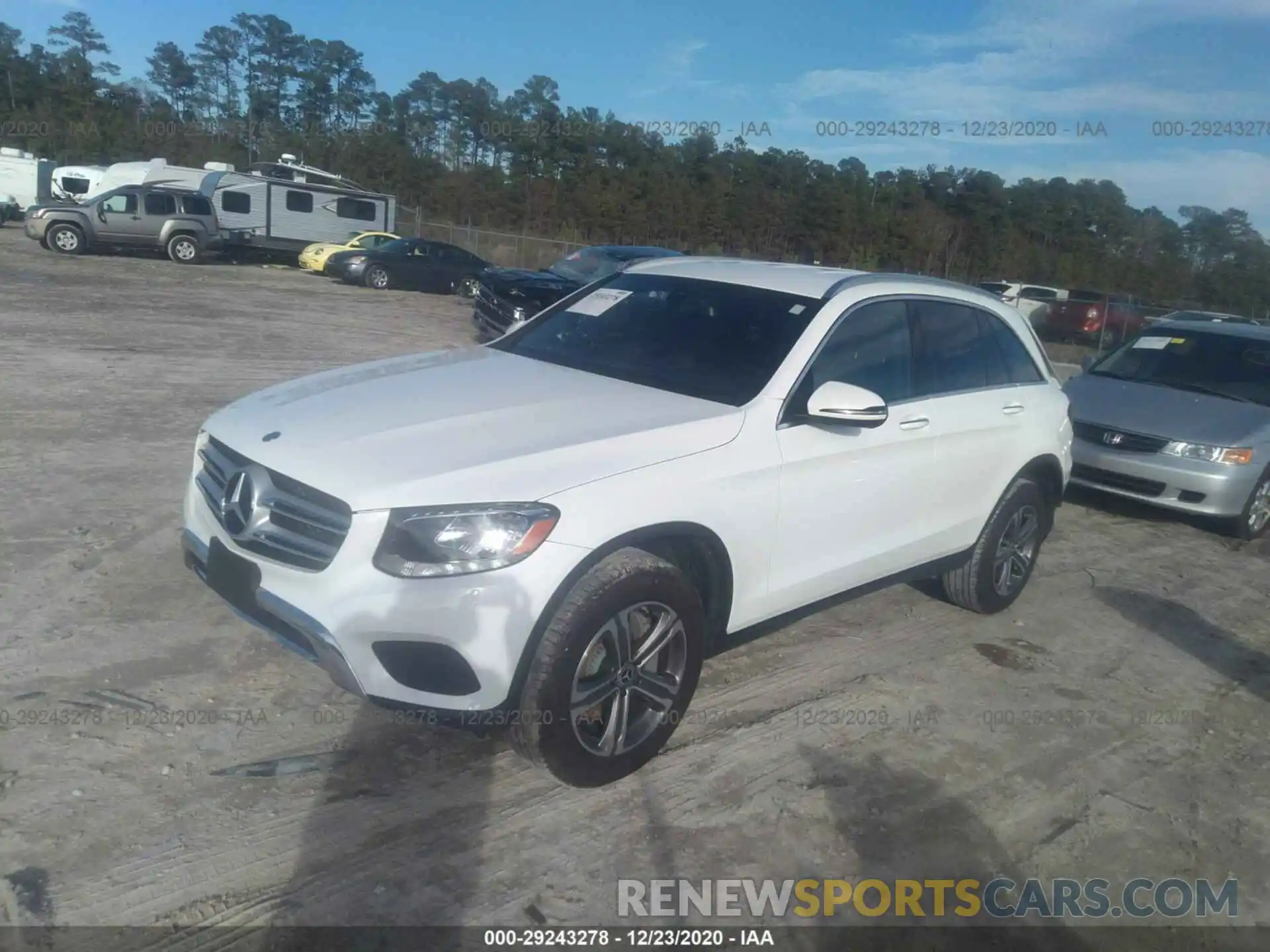 2 Photograph of a damaged car WDC0G4JB7KV157558 MERCEDES-BENZ GLC 2019