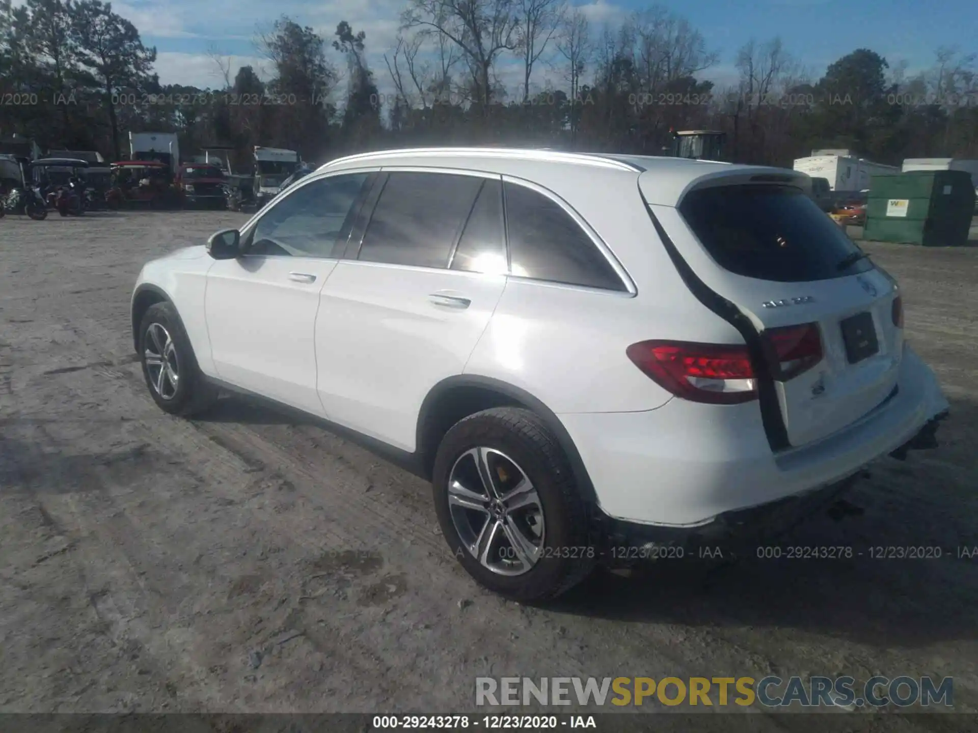 3 Photograph of a damaged car WDC0G4JB7KV157558 MERCEDES-BENZ GLC 2019