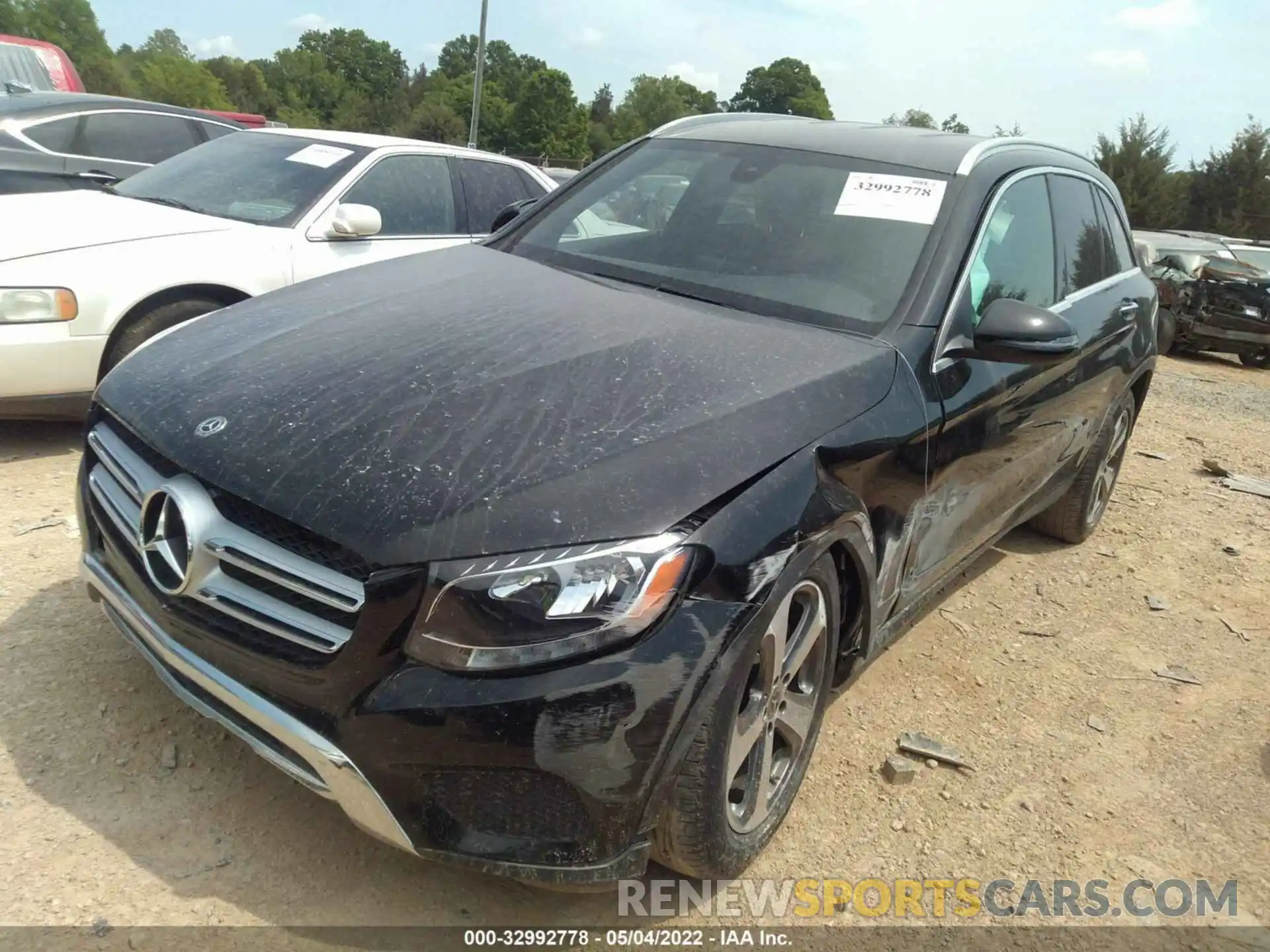 2 Photograph of a damaged car WDC0G4JB7KV172111 MERCEDES-BENZ GLC 2019