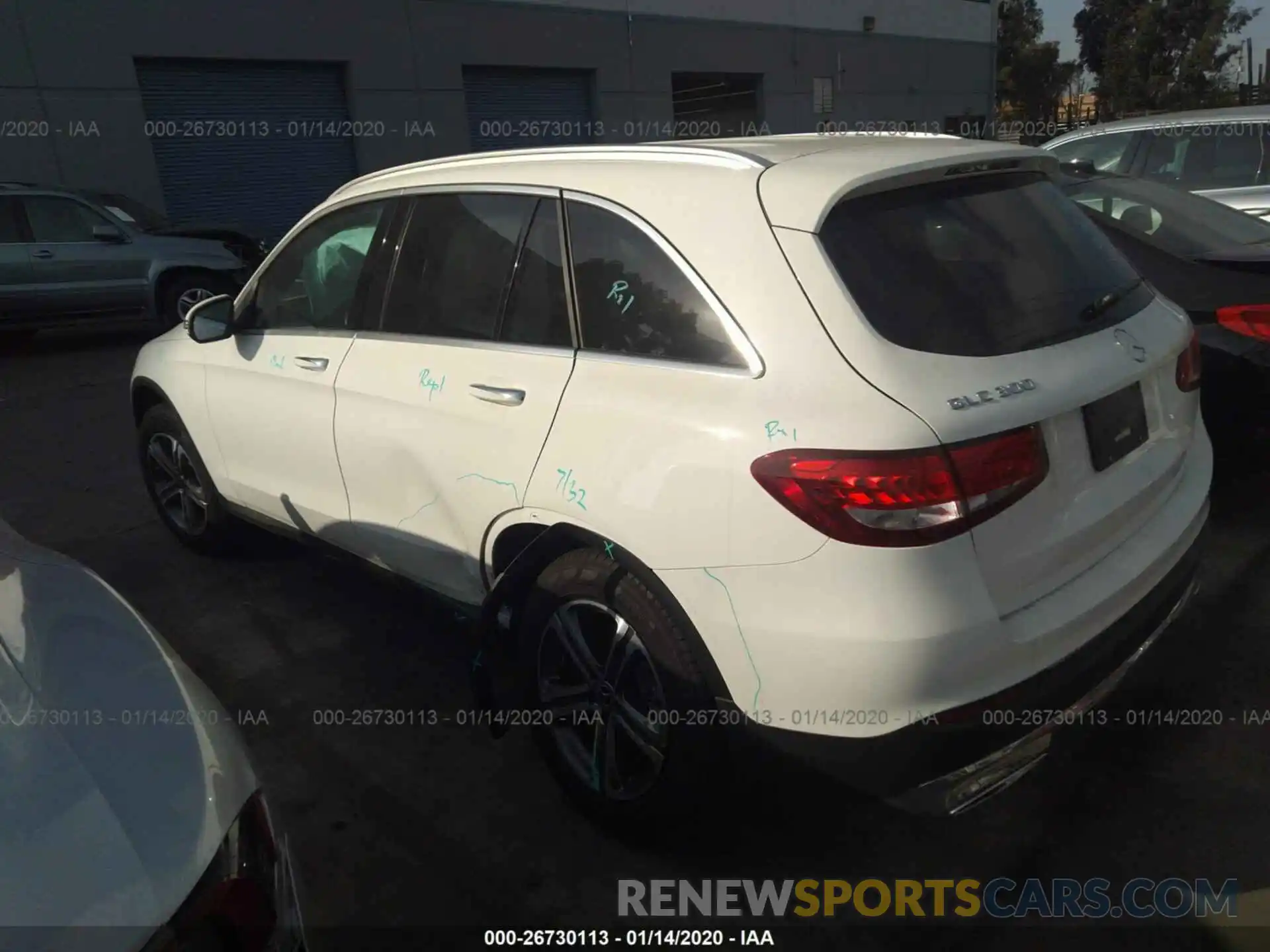 3 Photograph of a damaged car WDC0G4JB8KF594706 MERCEDES-BENZ GLC 2019