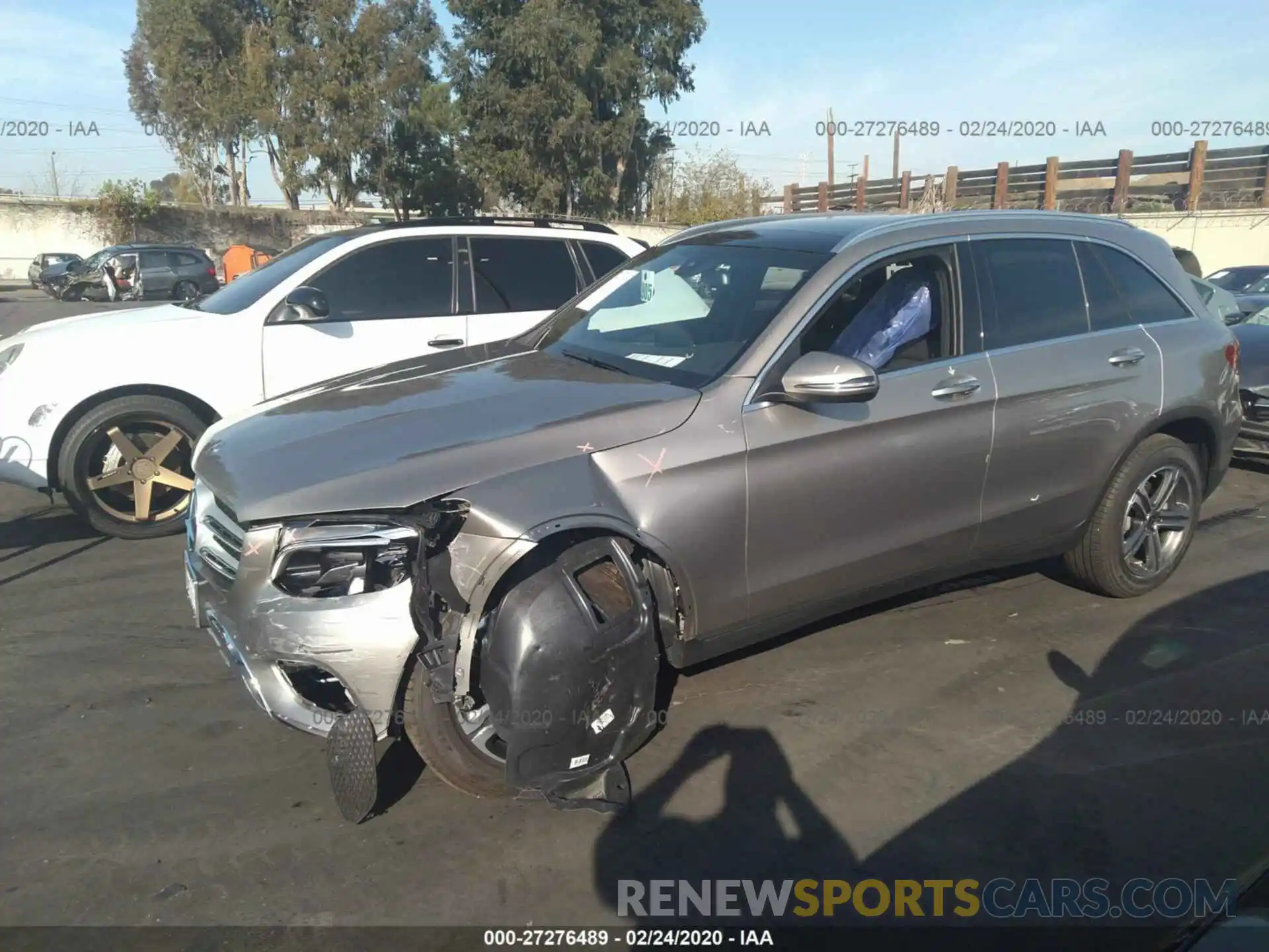 2 Photograph of a damaged car WDC0G4JB8KF658923 MERCEDES-BENZ GLC 2019