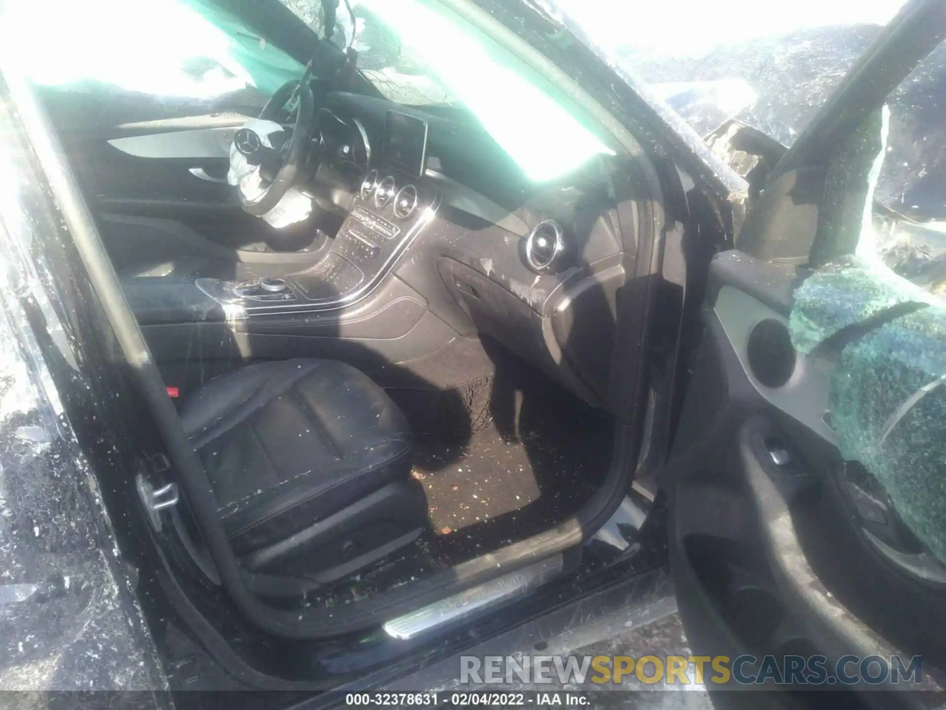 5 Photograph of a damaged car WDC0G4JB8KV118591 MERCEDES-BENZ GLC 2019