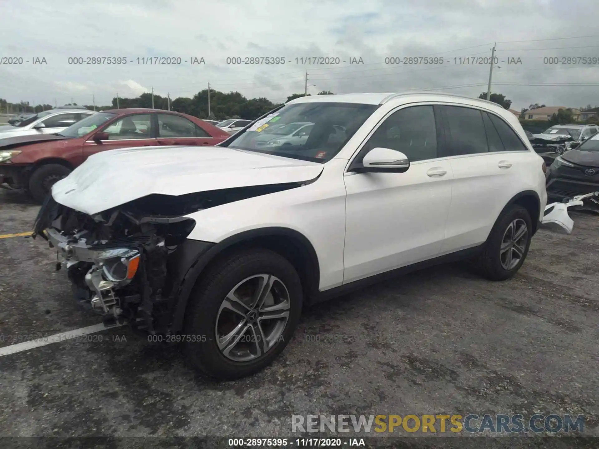 2 Photograph of a damaged car WDC0G4JB8KV132782 MERCEDES-BENZ GLC 2019