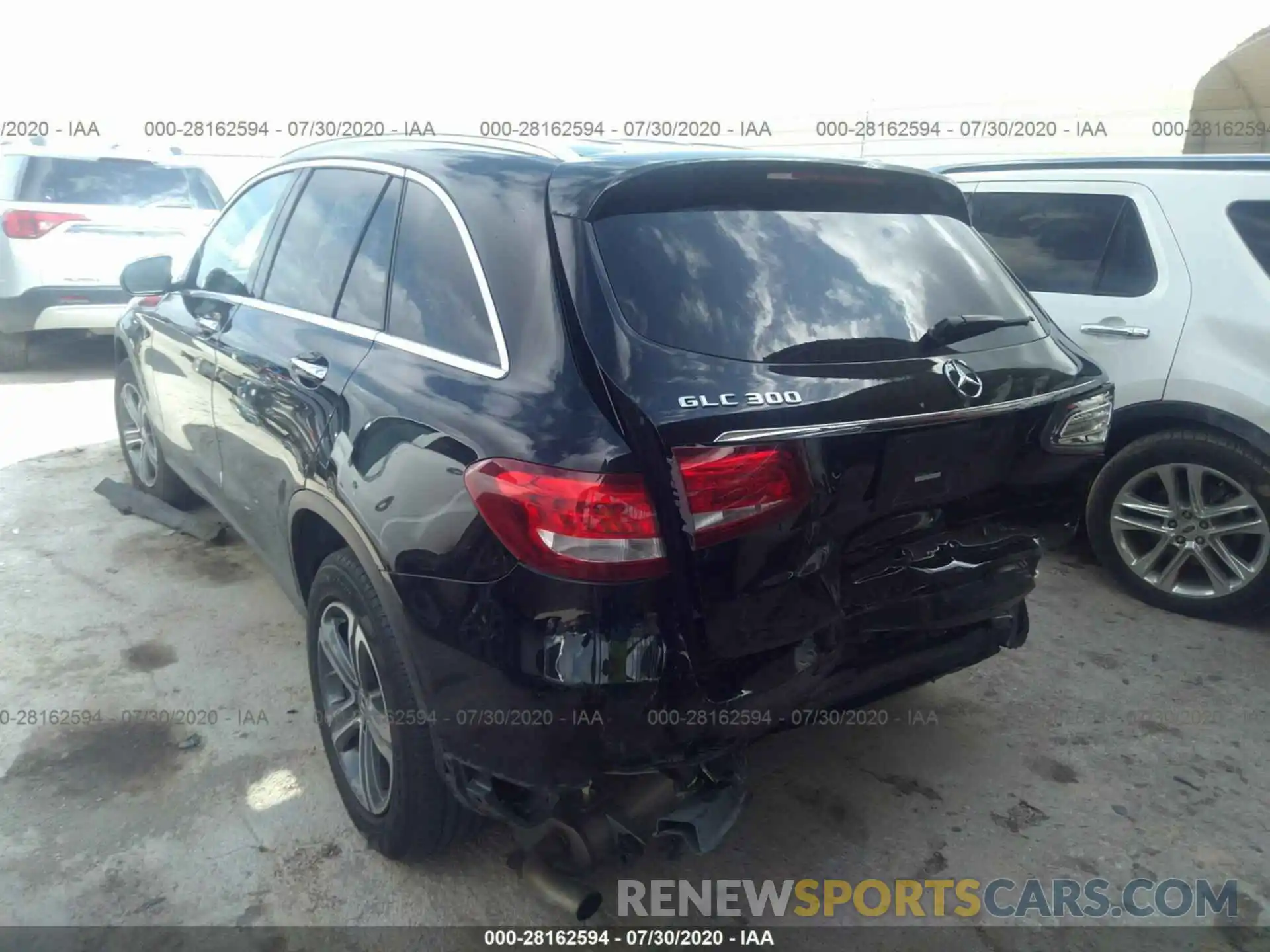 3 Photograph of a damaged car WDC0G4JB8KV134158 MERCEDES-BENZ GLC 2019