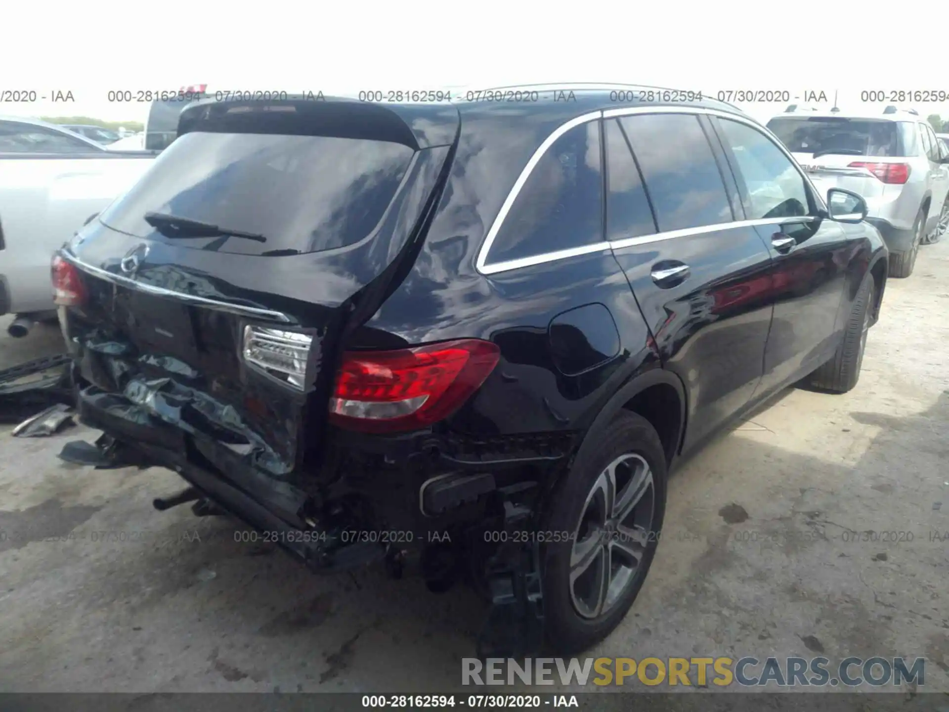 4 Photograph of a damaged car WDC0G4JB8KV134158 MERCEDES-BENZ GLC 2019