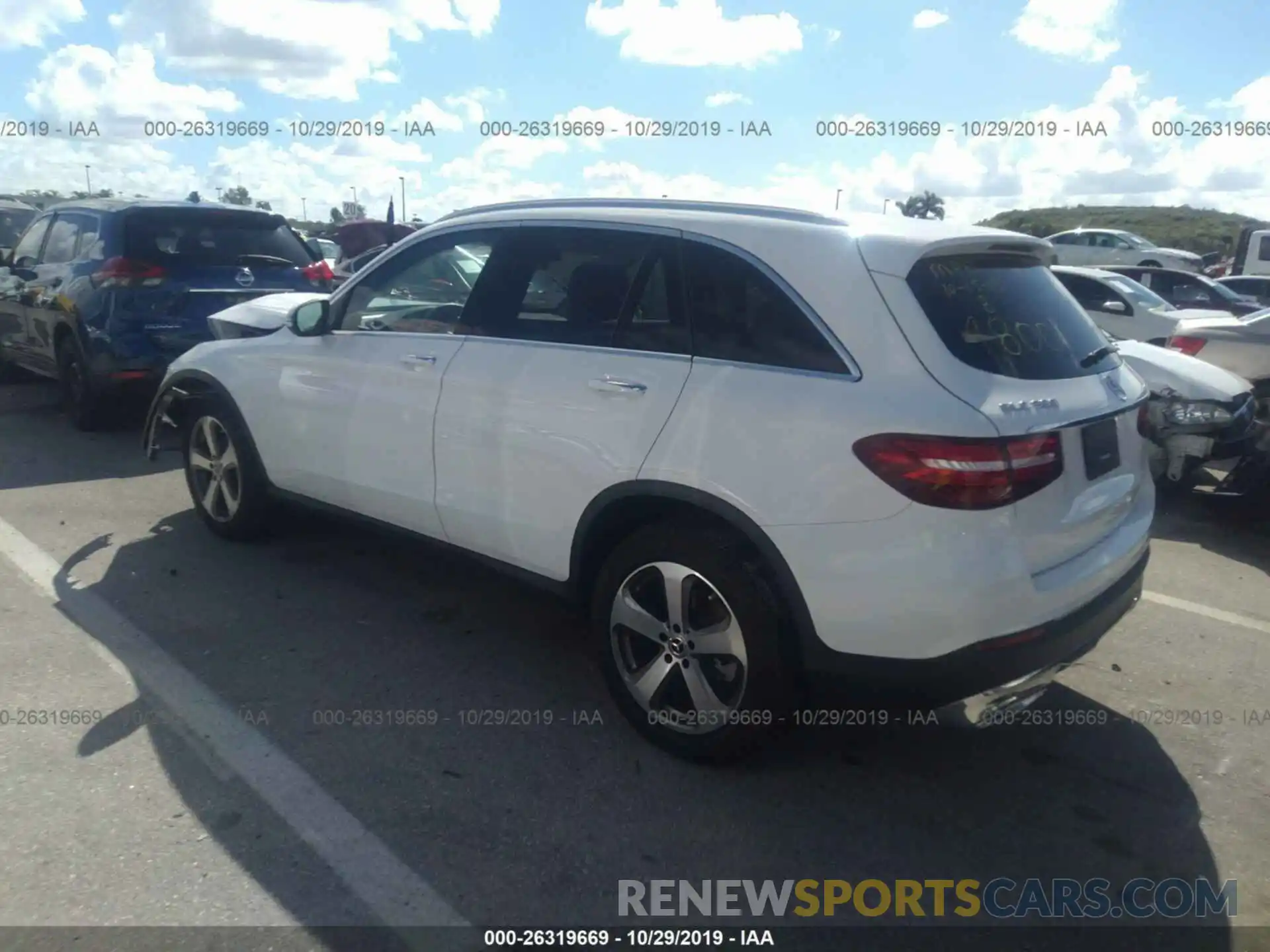 3 Photograph of a damaged car WDC0G4JB8KV139800 MERCEDES-BENZ GLC 2019