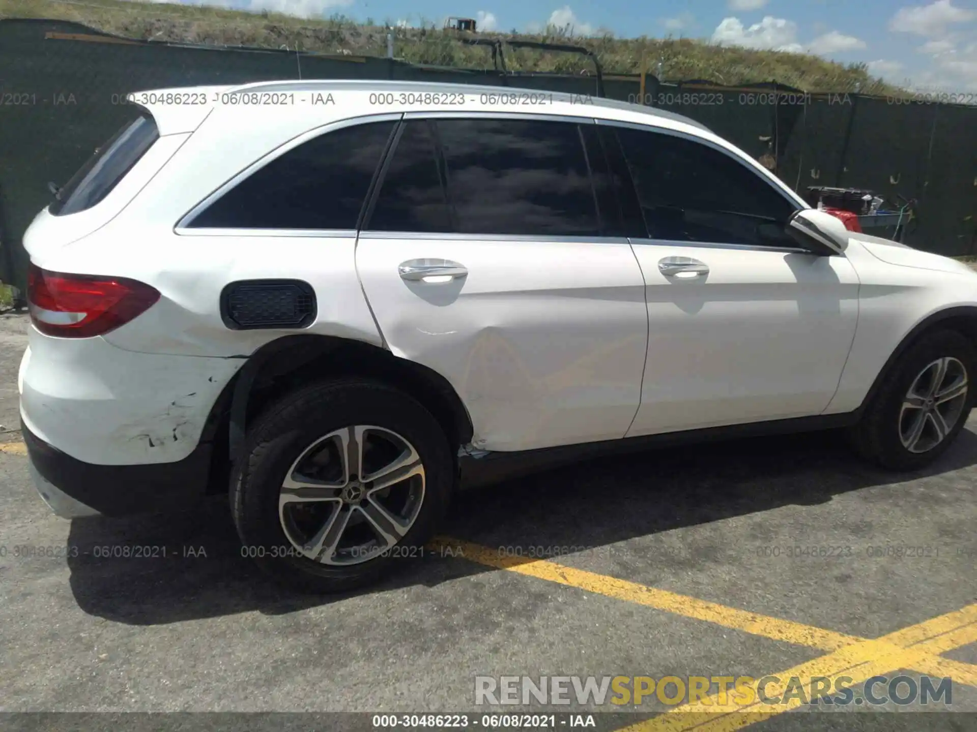 6 Photograph of a damaged car WDC0G4JB8KV169816 MERCEDES-BENZ GLC 2019