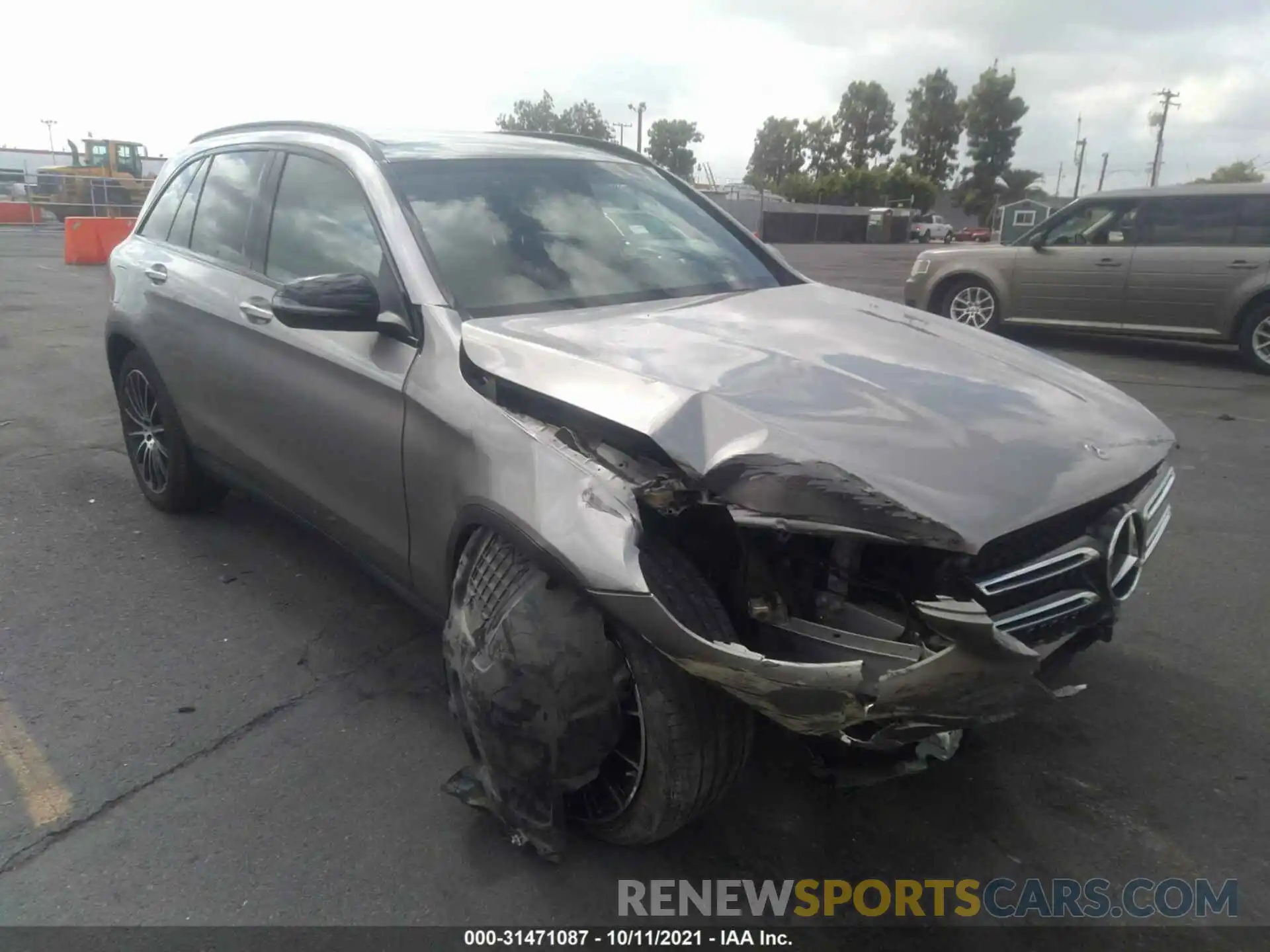 1 Photograph of a damaged car WDC0G4JB8KV170691 MERCEDES-BENZ GLC 2019