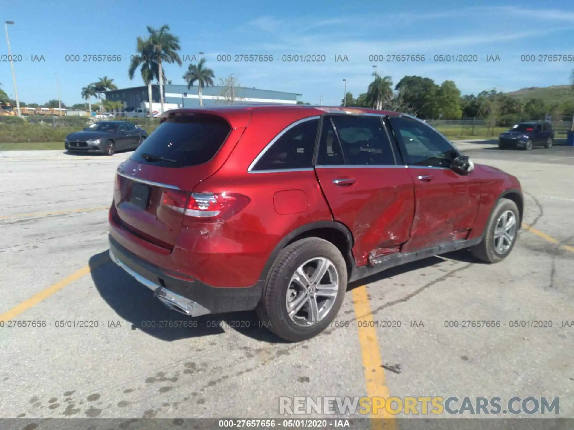 4 Photograph of a damaged car WDC0G4JB8KV171632 MERCEDES-BENZ GLC 2019