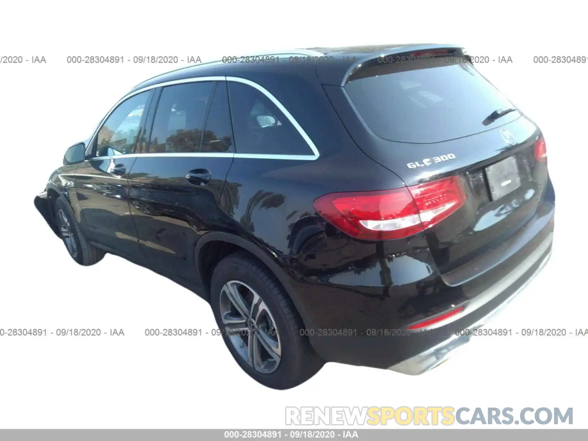 3 Photograph of a damaged car WDC0G4JB8KV181030 MERCEDES-BENZ GLC 2019