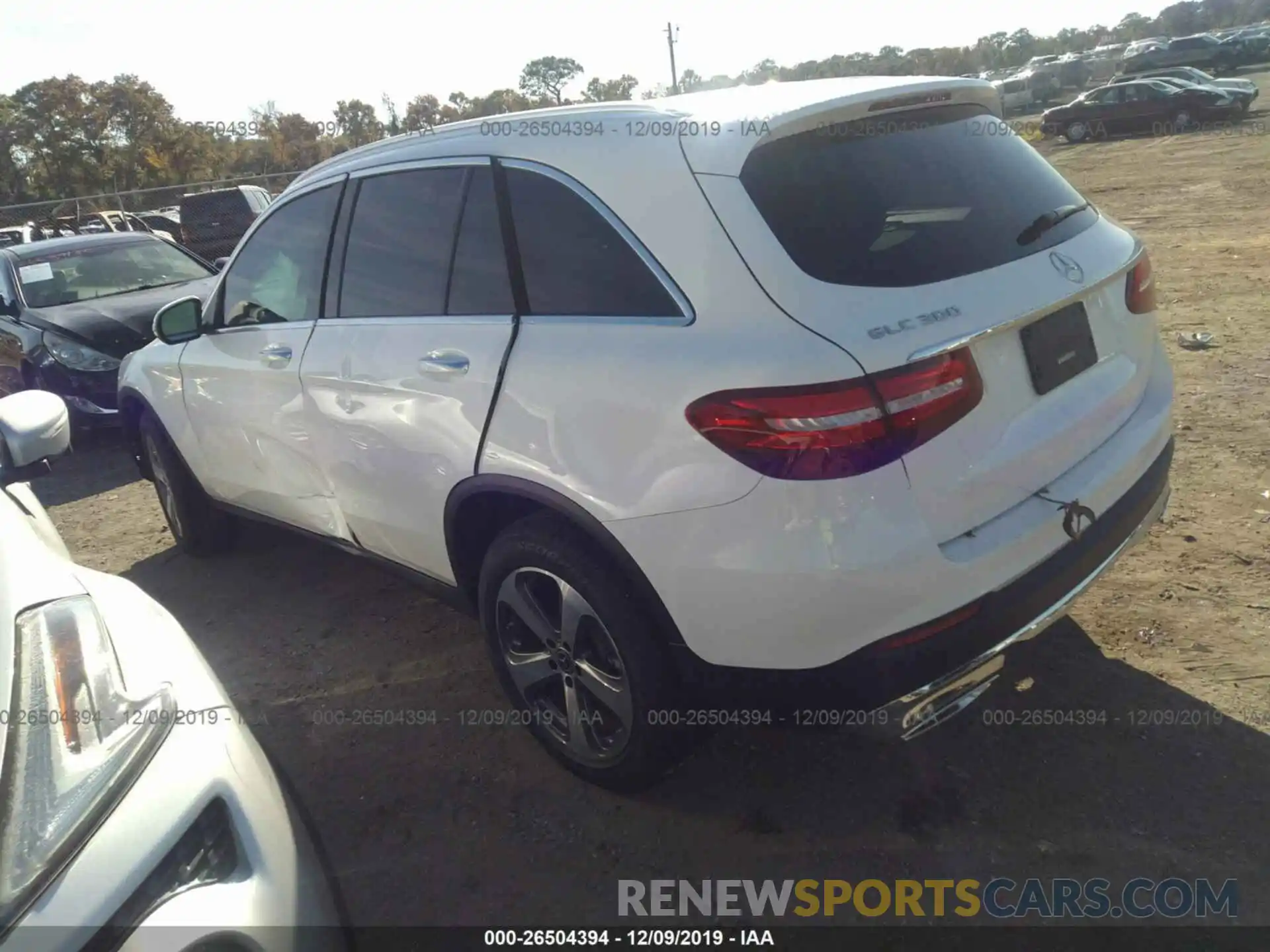 3 Photograph of a damaged car WDC0G4JB8KV188463 MERCEDES-BENZ GLC 2019