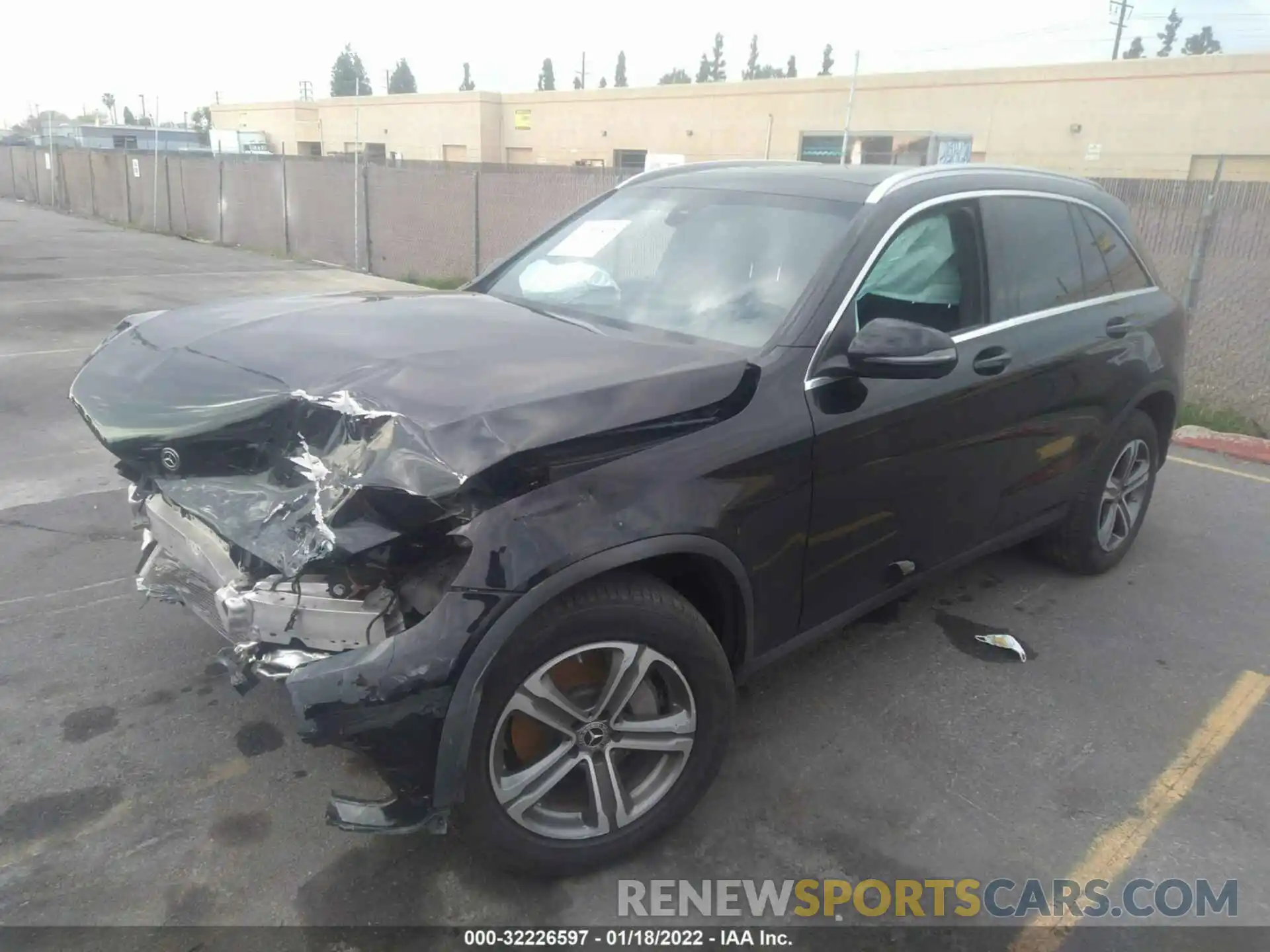 2 Photograph of a damaged car WDC0G4JB9KV118860 MERCEDES-BENZ GLC 2019