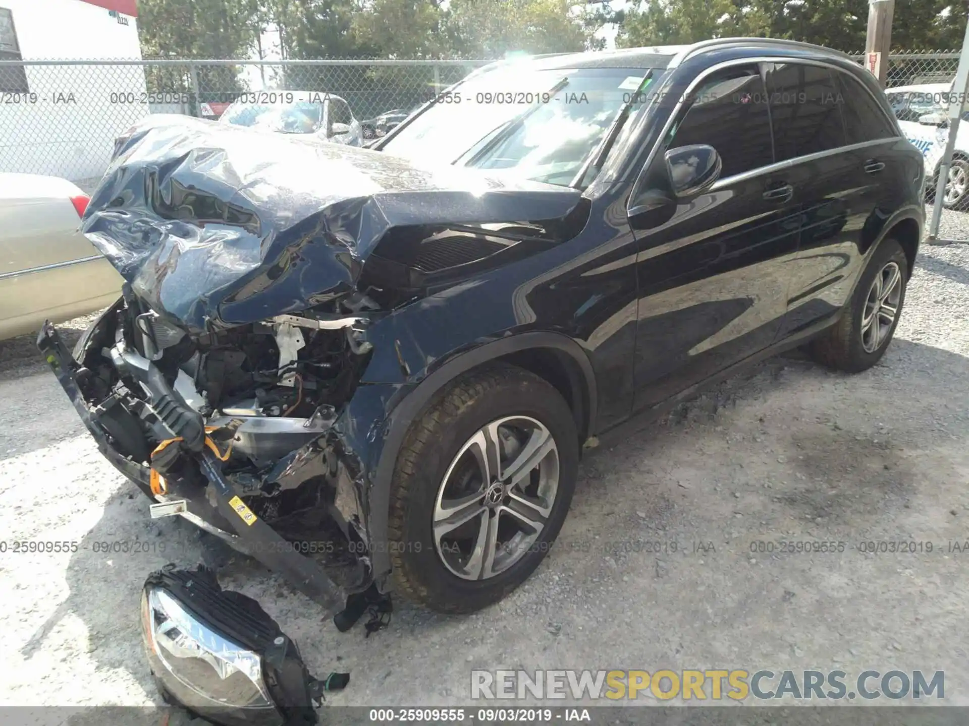 2 Photograph of a damaged car WDC0G4JB9KV122648 MERCEDES-BENZ GLC 2019