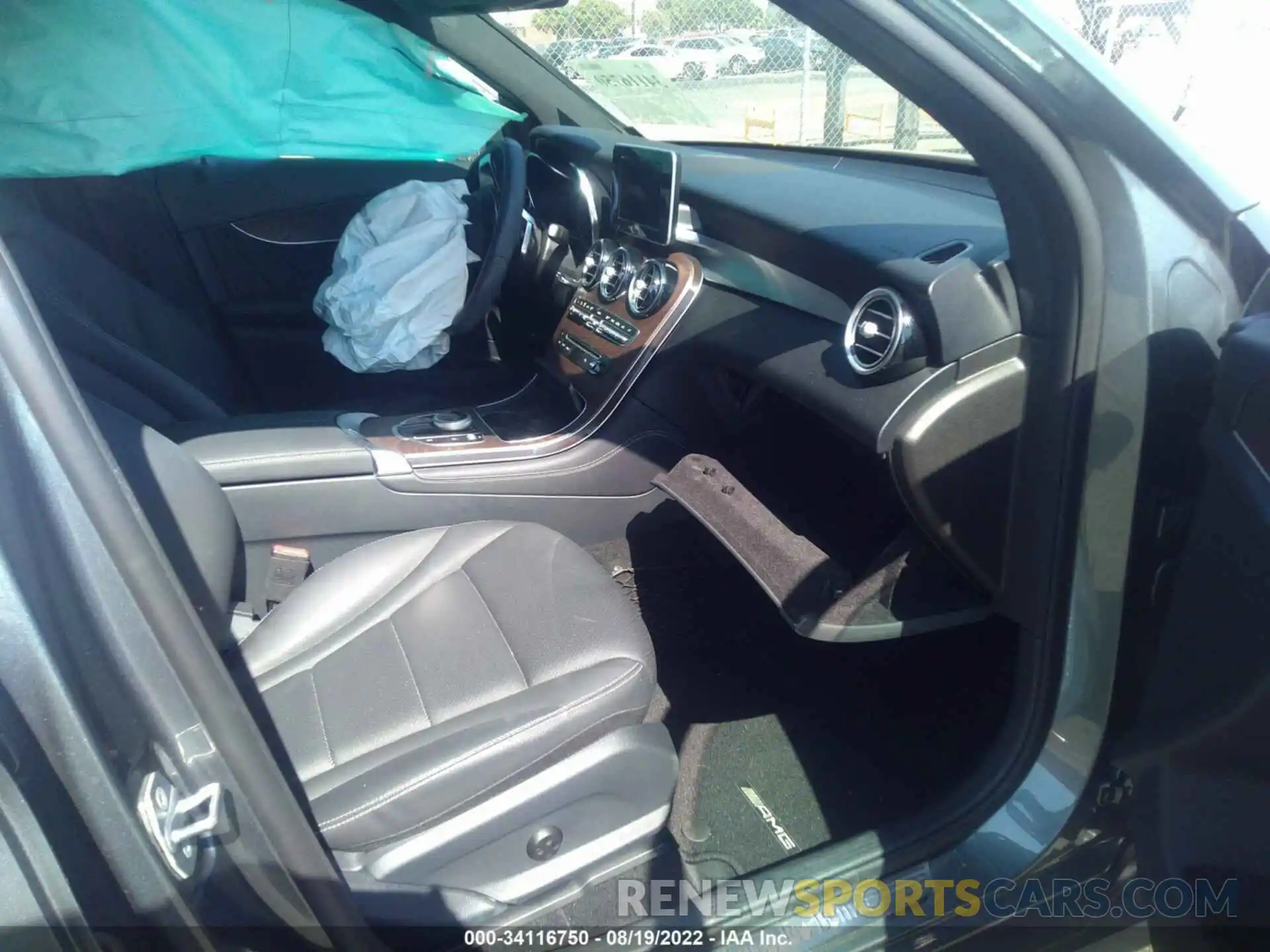 5 Photograph of a damaged car WDC0G4JB9KV127025 MERCEDES-BENZ GLC 2019