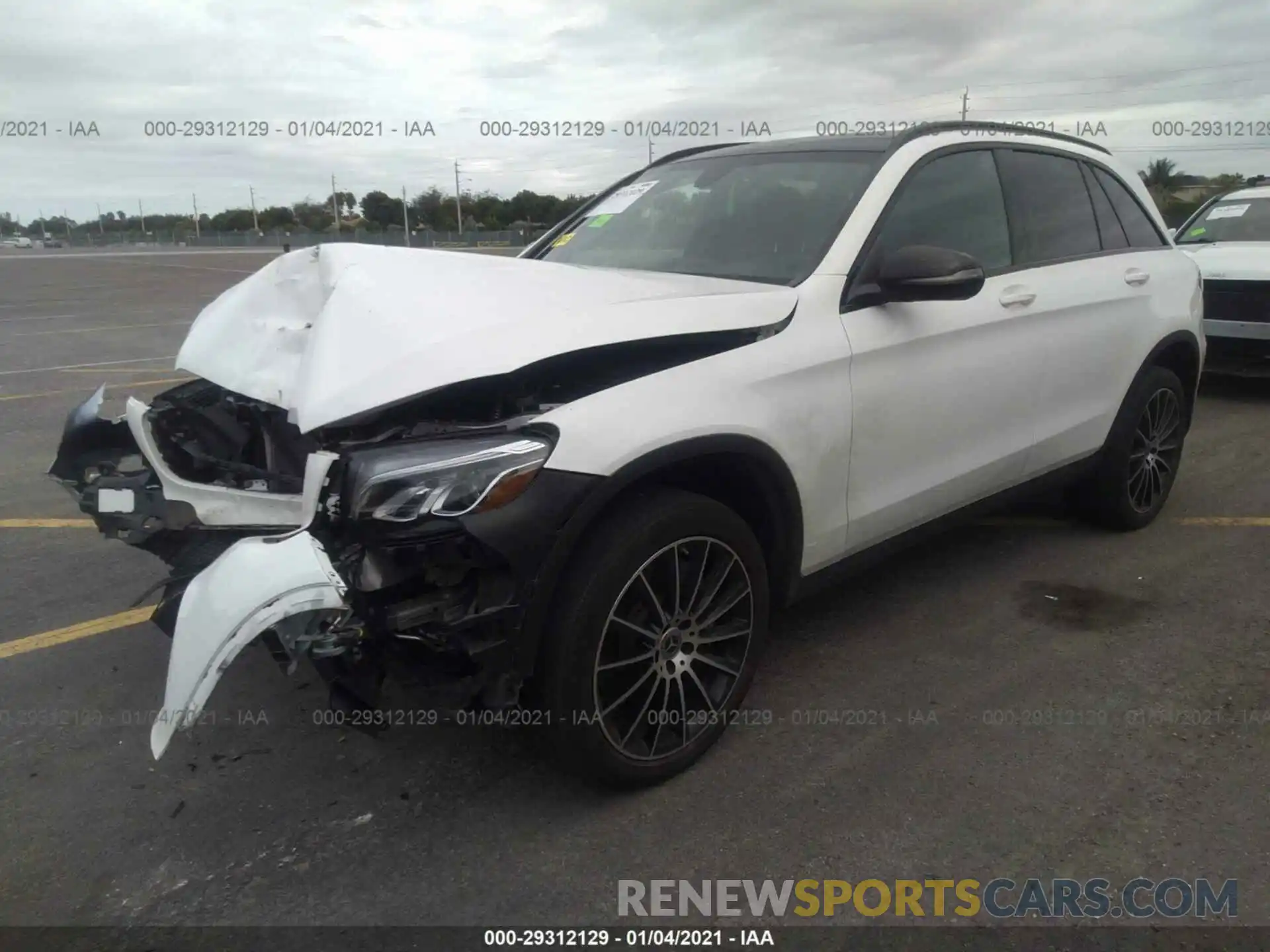 2 Photograph of a damaged car WDC0G4JB9KV134234 MERCEDES-BENZ GLC 2019