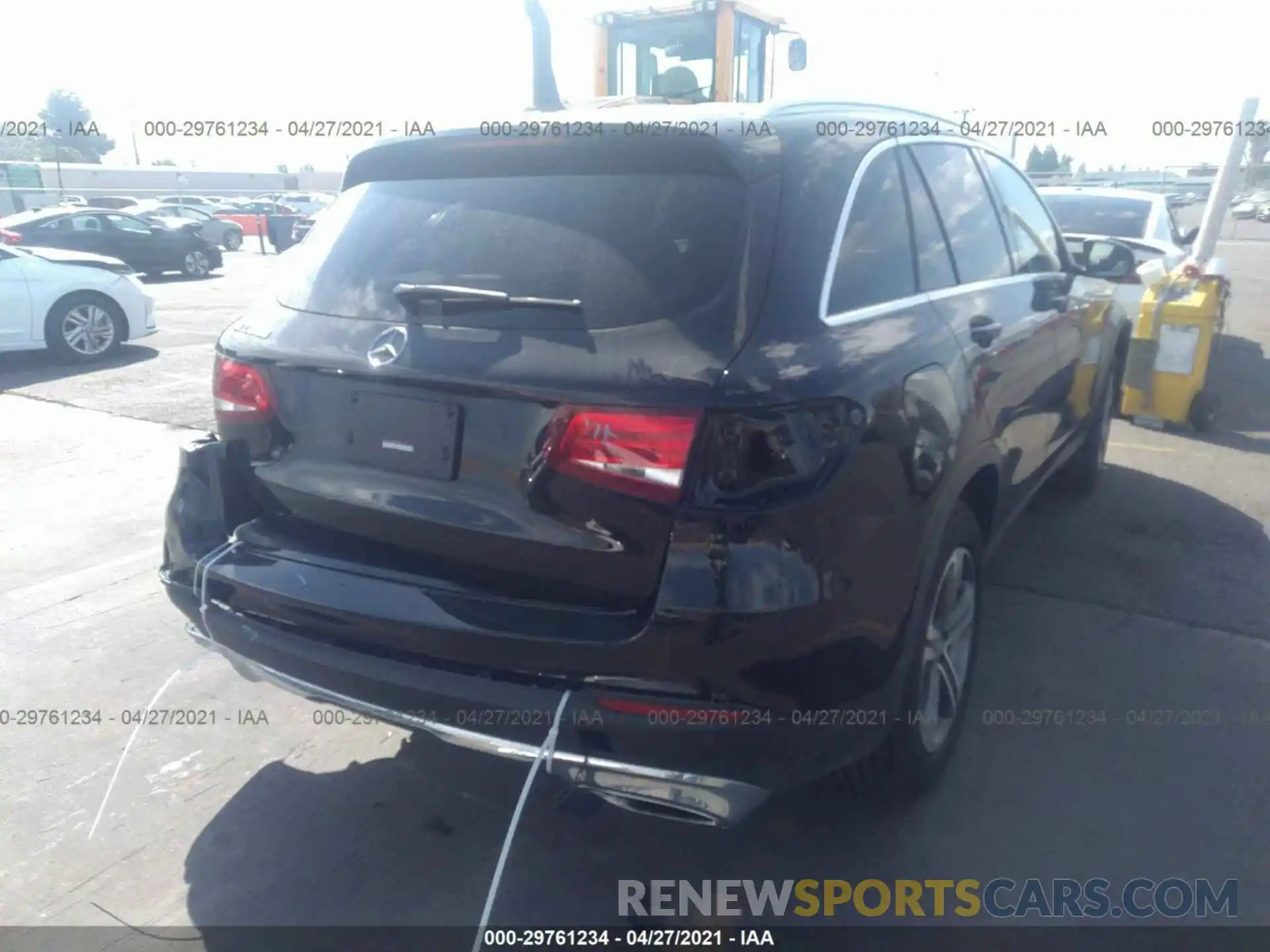 4 Photograph of a damaged car WDC0G4JB9KV148778 MERCEDES-BENZ GLC 2019