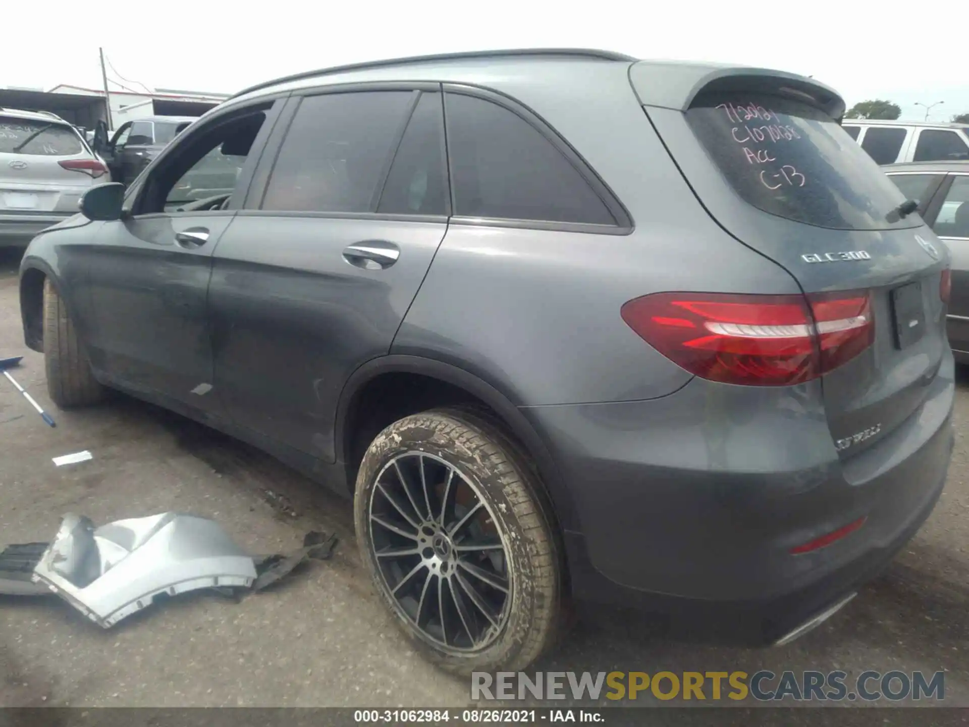 3 Photograph of a damaged car WDC0G4JB9KV169436 MERCEDES-BENZ GLC 2019