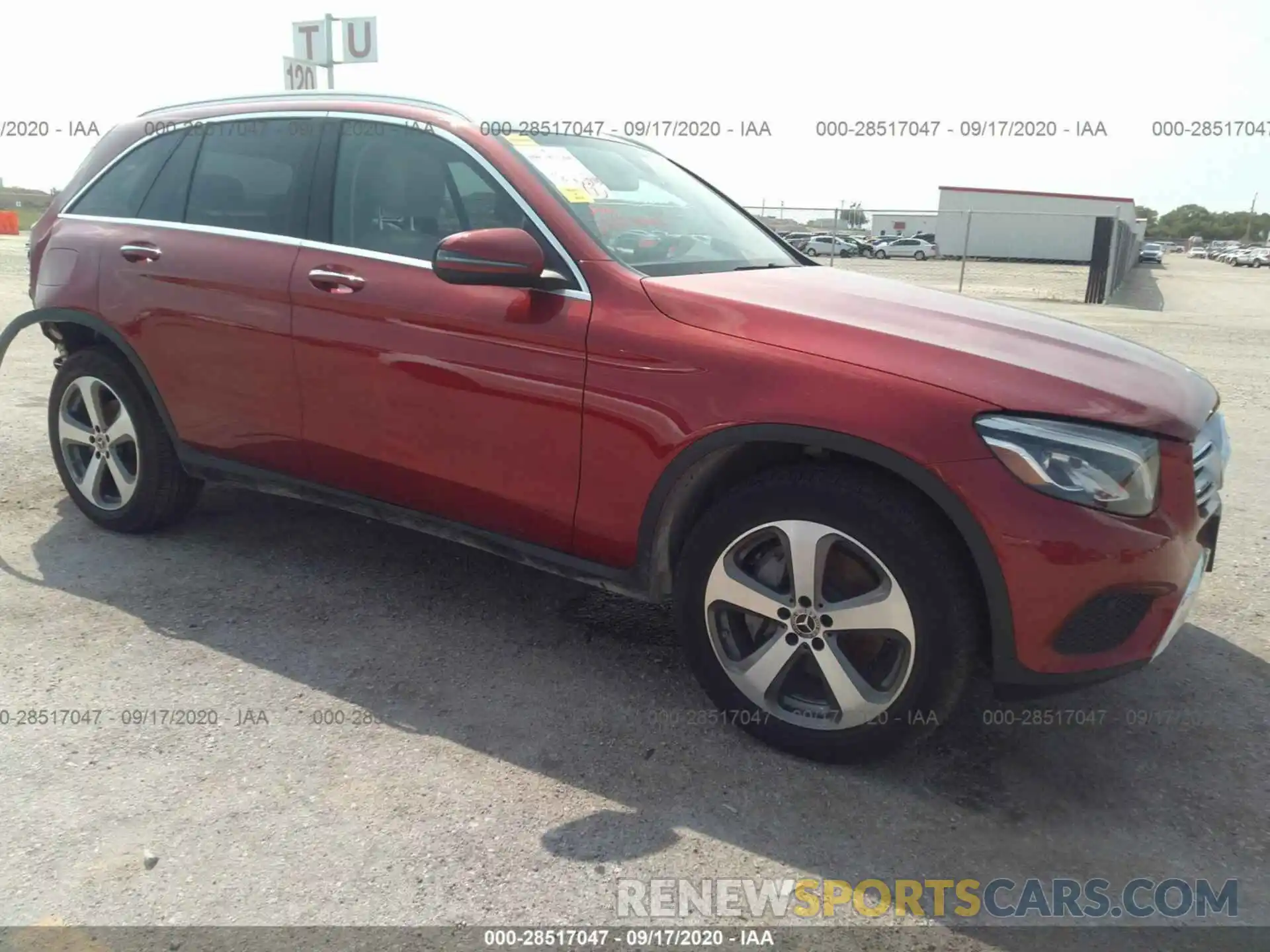 1 Photograph of a damaged car WDC0G4JBXKF562131 MERCEDES-BENZ GLC 2019