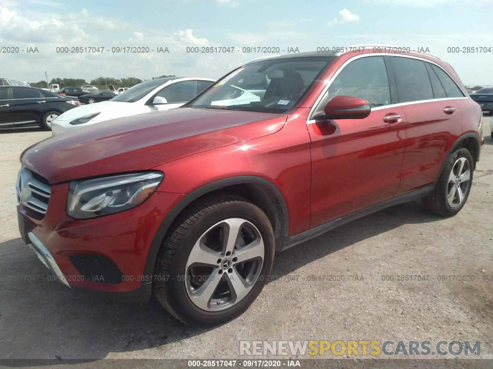 2 Photograph of a damaged car WDC0G4JBXKF562131 MERCEDES-BENZ GLC 2019