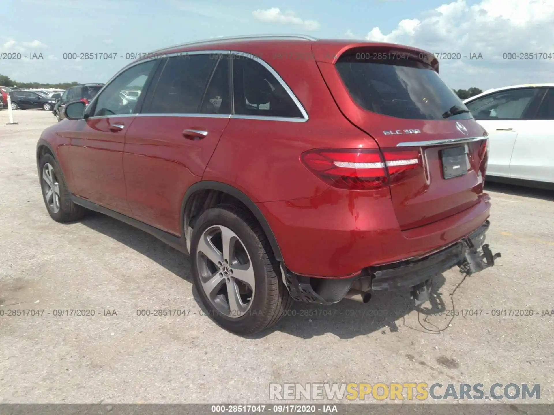 3 Photograph of a damaged car WDC0G4JBXKF562131 MERCEDES-BENZ GLC 2019