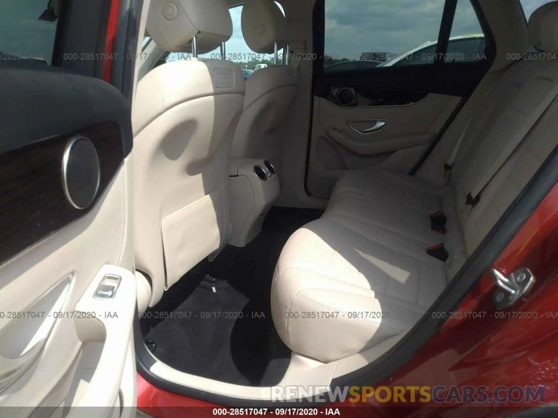 8 Photograph of a damaged car WDC0G4JBXKF562131 MERCEDES-BENZ GLC 2019