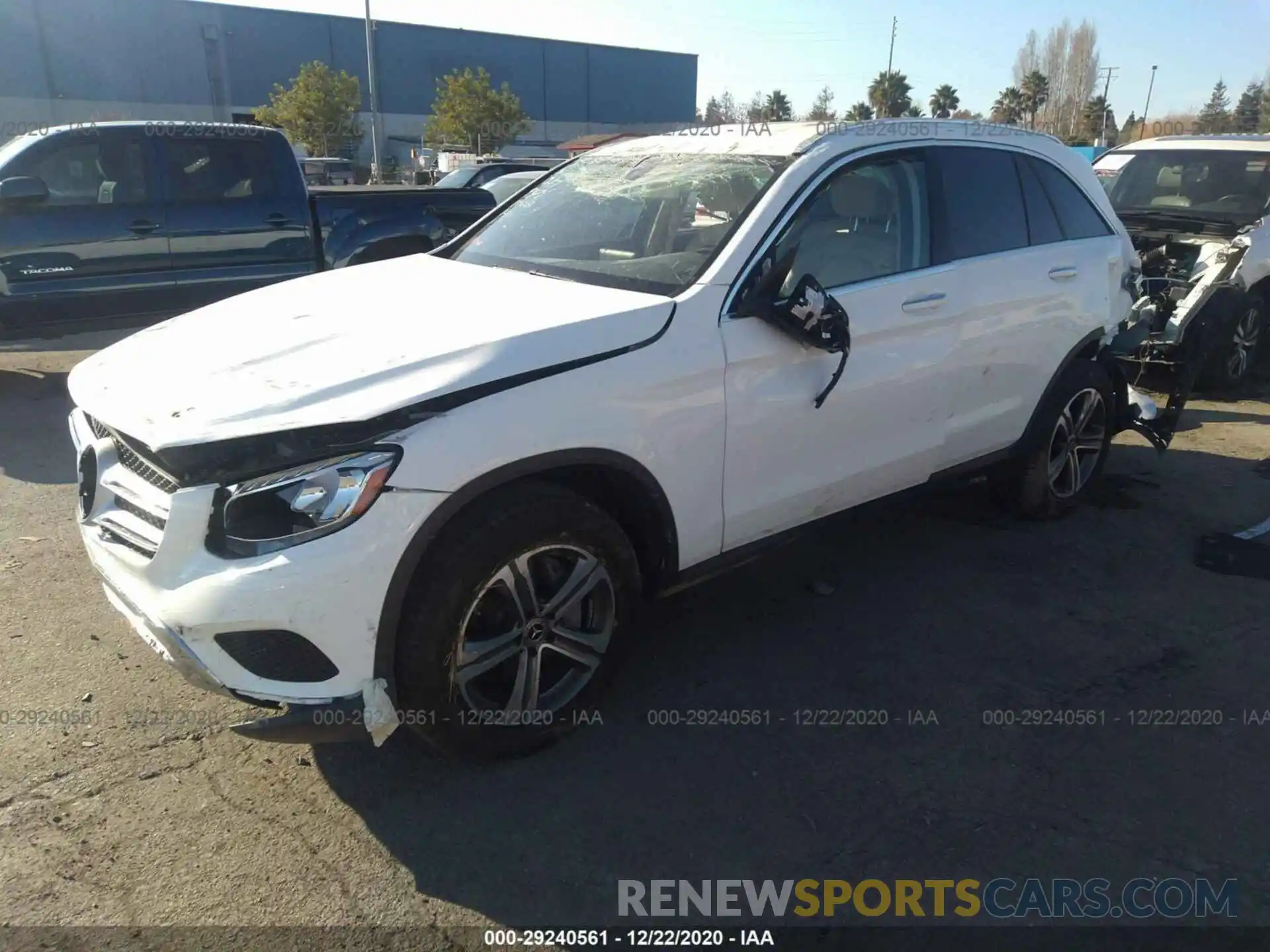 2 Photograph of a damaged car WDC0G4JBXKV143590 MERCEDES-BENZ GLC 2019