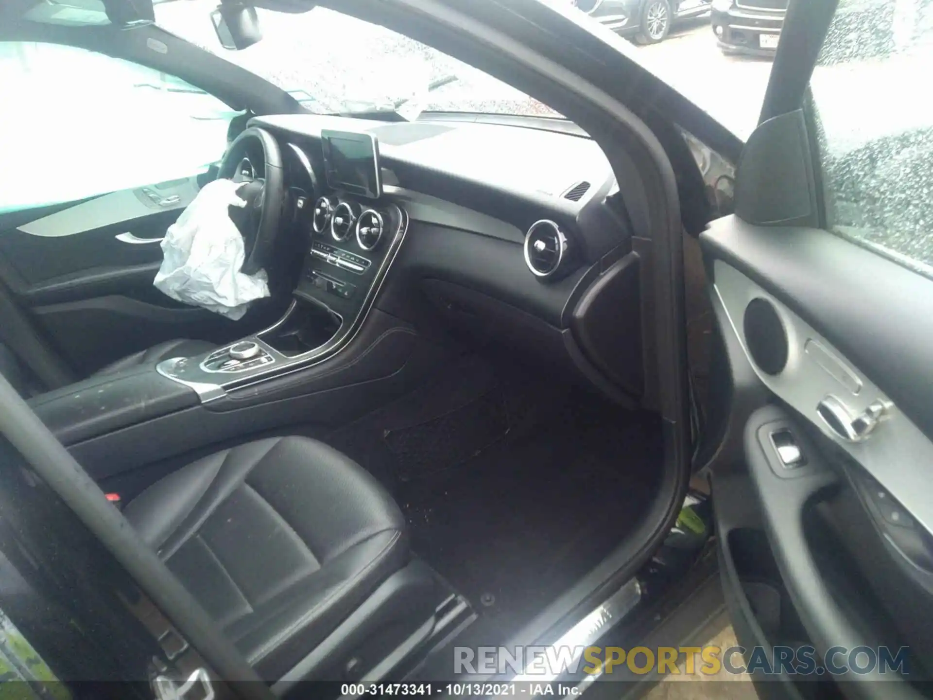 5 Photograph of a damaged car WDC0G4JBXKV144478 MERCEDES-BENZ GLC 2019