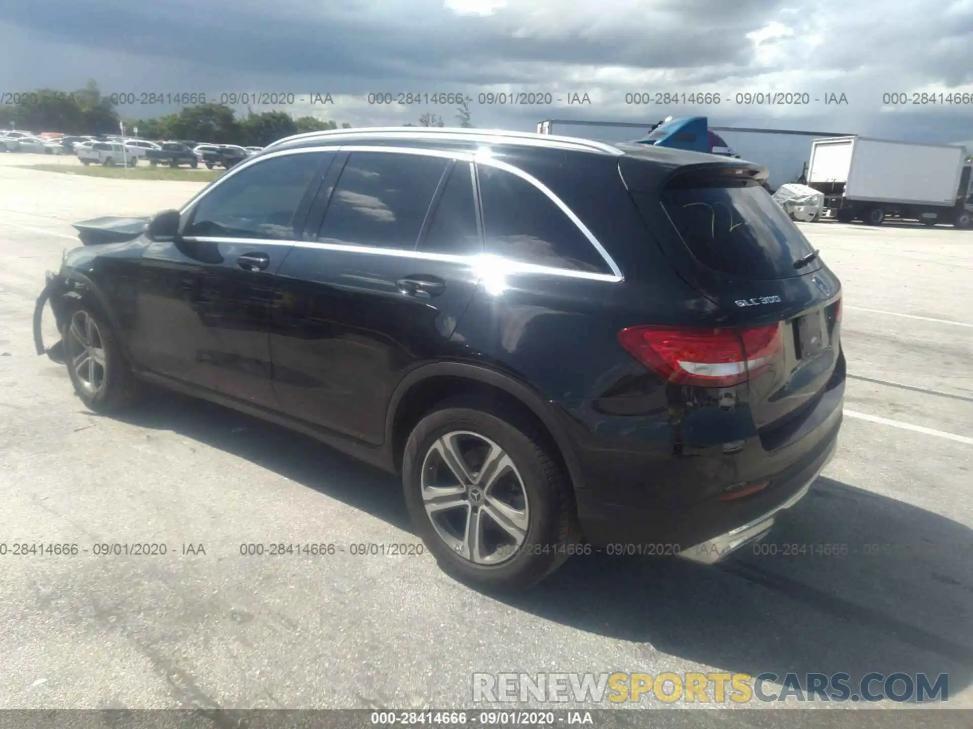 3 Photograph of a damaged car WDC0G4JBXKV147221 MERCEDES-BENZ GLC 2019