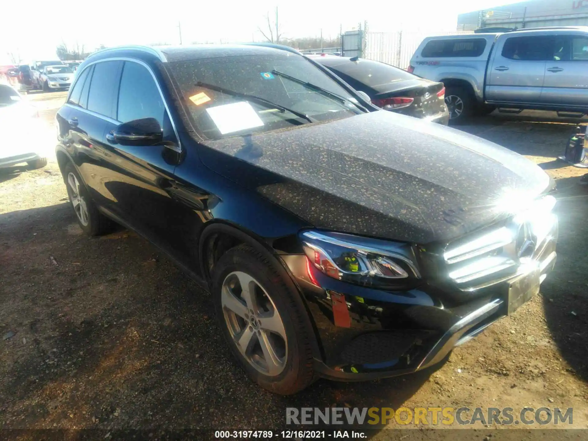 1 Photograph of a damaged car WDC0G4JBXKV171194 MERCEDES-BENZ GLC 2019