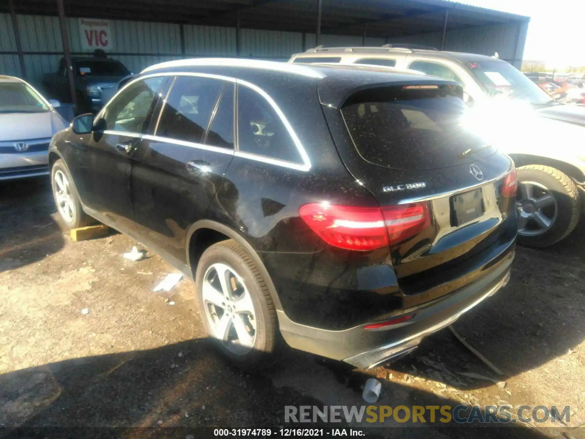 3 Photograph of a damaged car WDC0G4JBXKV171194 MERCEDES-BENZ GLC 2019