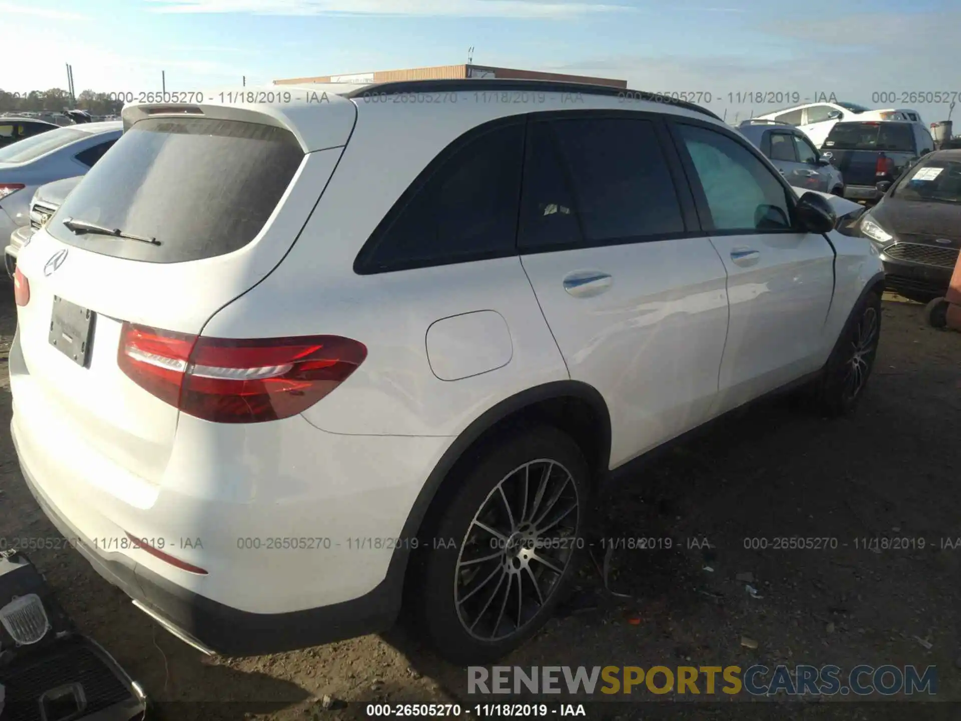 4 Фотография поврежденного автомобиля WDC0G4JBXKV178338 MERCEDES-BENZ GLC 2019