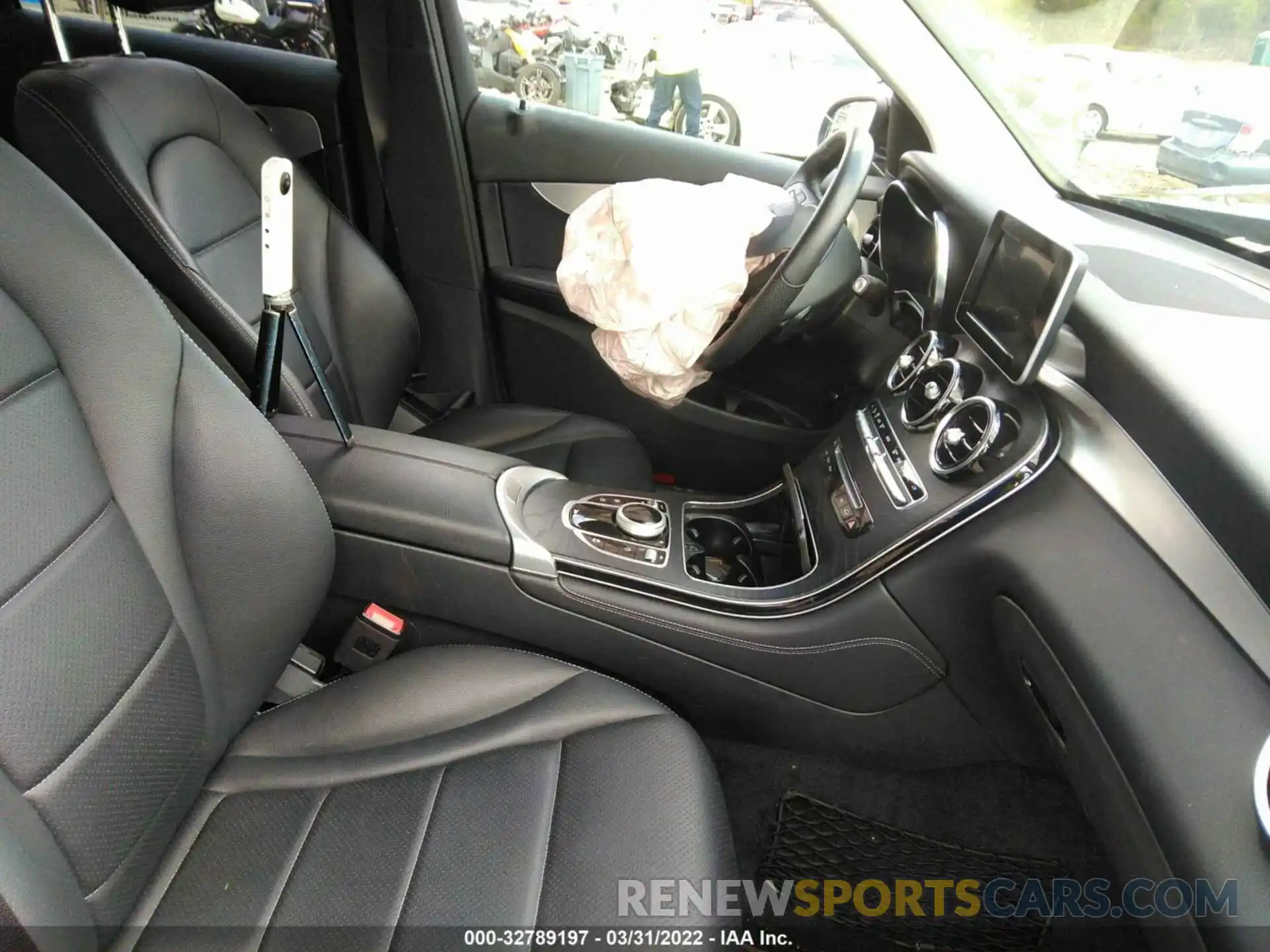 5 Photograph of a damaged car WDC0G4KB0K1005711 MERCEDES-BENZ GLC 2019