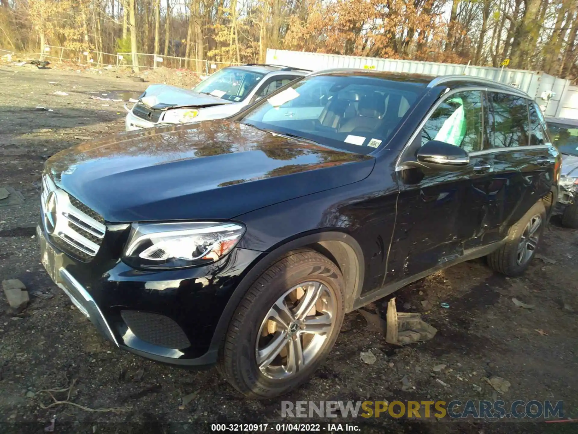 2 Photograph of a damaged car WDC0G4KB0KF616647 MERCEDES-BENZ GLC 2019