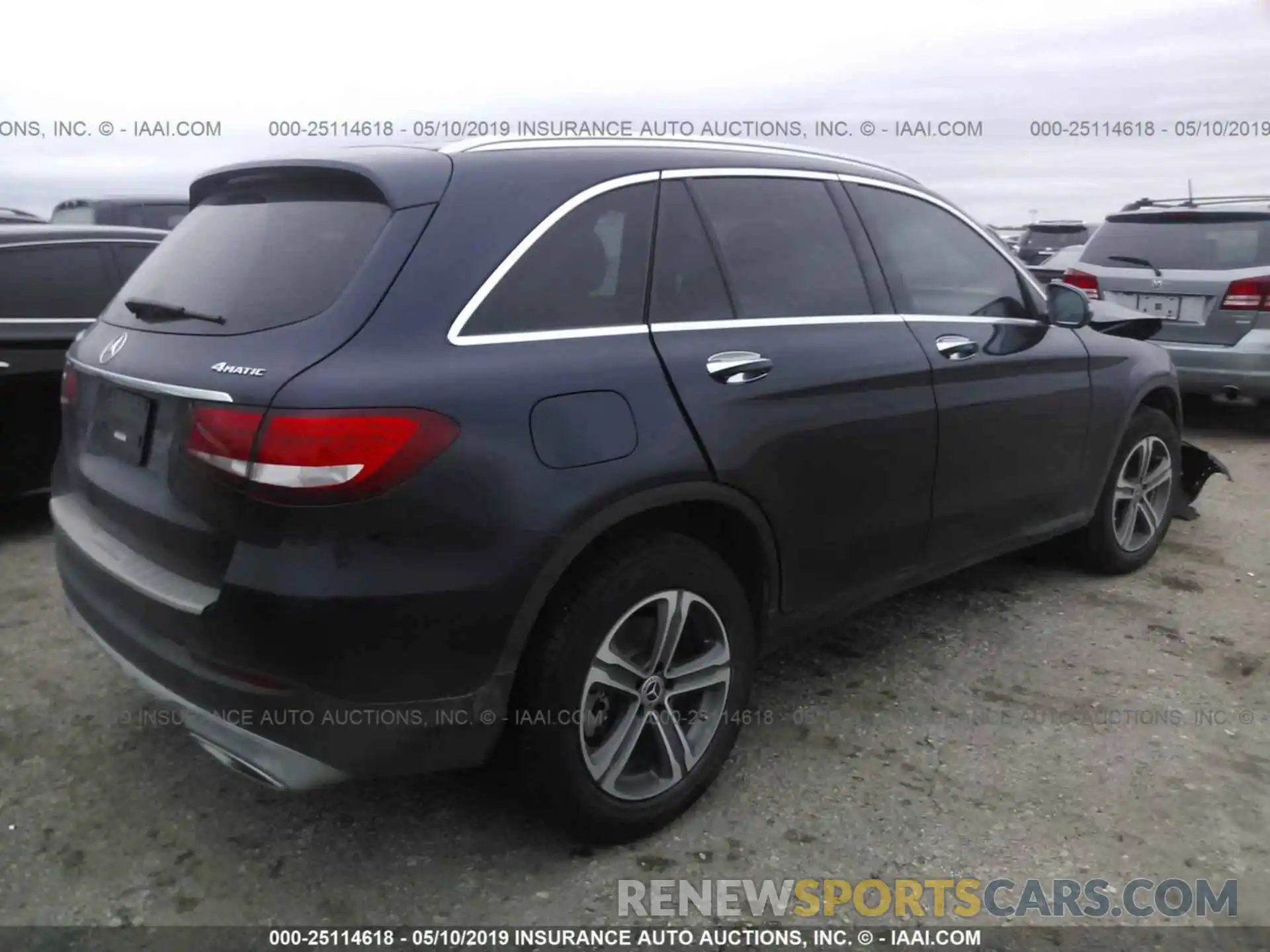 4 Photograph of a damaged car WDC0G4KB0KV119801 MERCEDES-BENZ GLC 2019