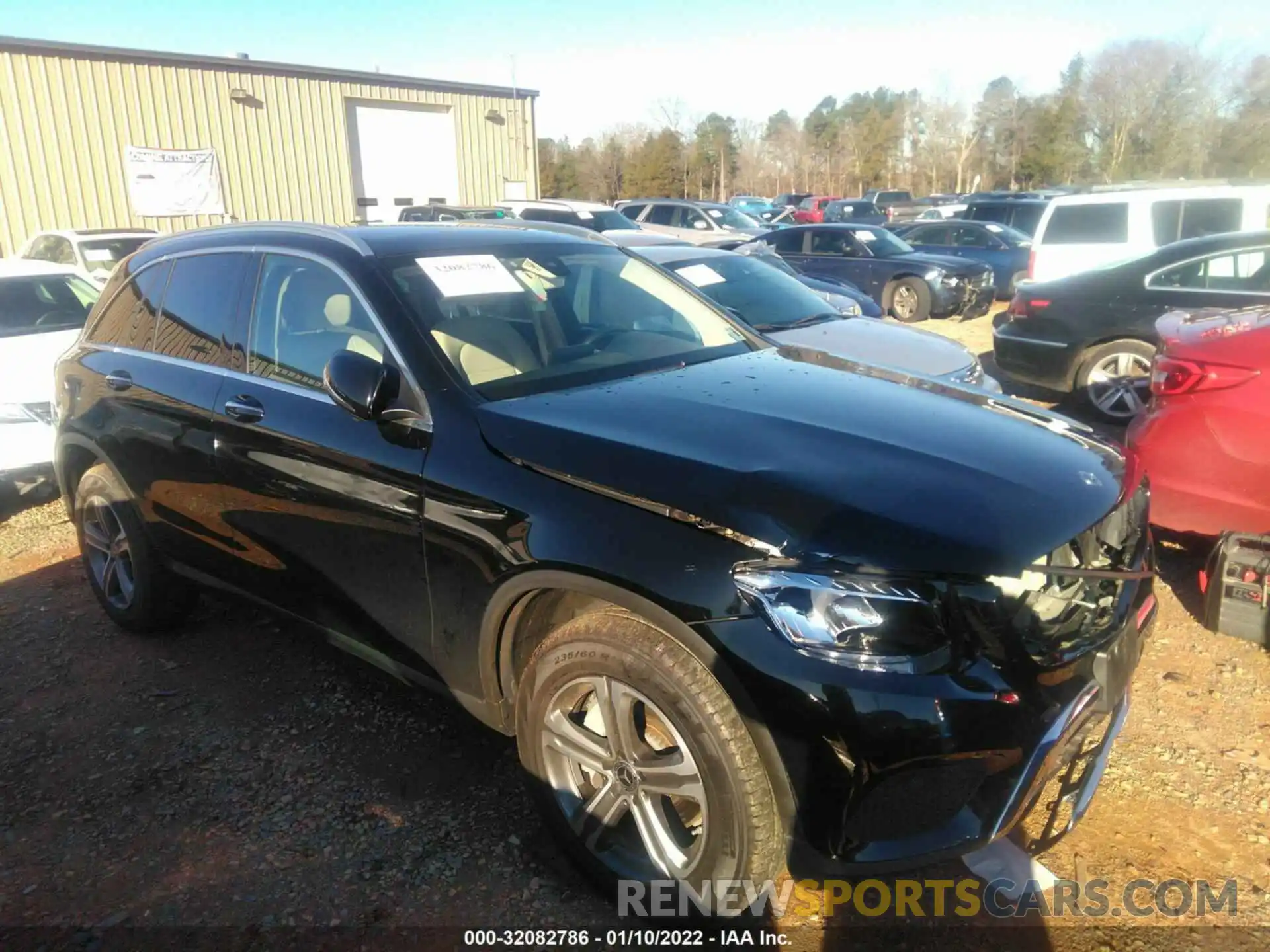 1 Photograph of a damaged car WDC0G4KB0KV127588 MERCEDES-BENZ GLC 2019