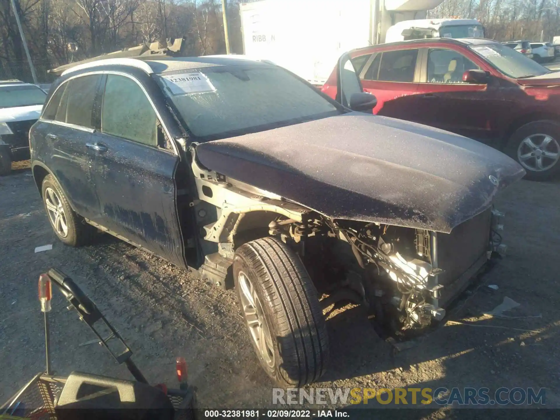 1 Photograph of a damaged car WDC0G4KB0KV128904 MERCEDES-BENZ GLC 2019