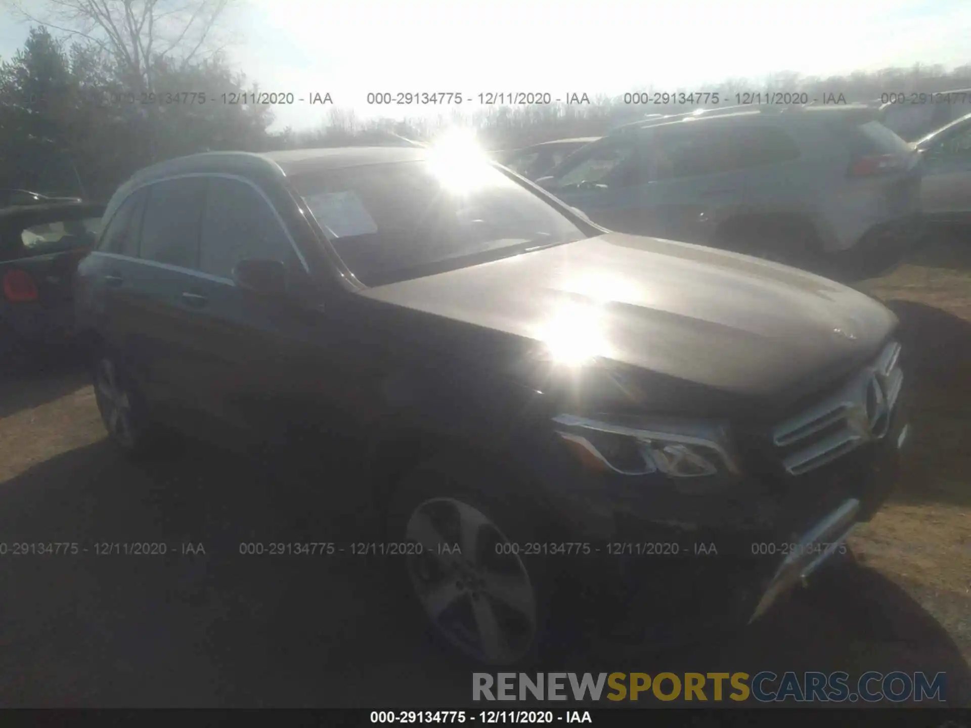 1 Фотография поврежденного автомобиля WDC0G4KB0KV189069 MERCEDES-BENZ GLC 2019