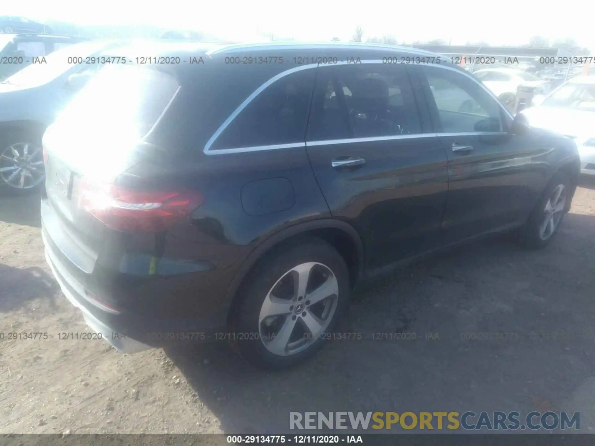 4 Photograph of a damaged car WDC0G4KB0KV189069 MERCEDES-BENZ GLC 2019