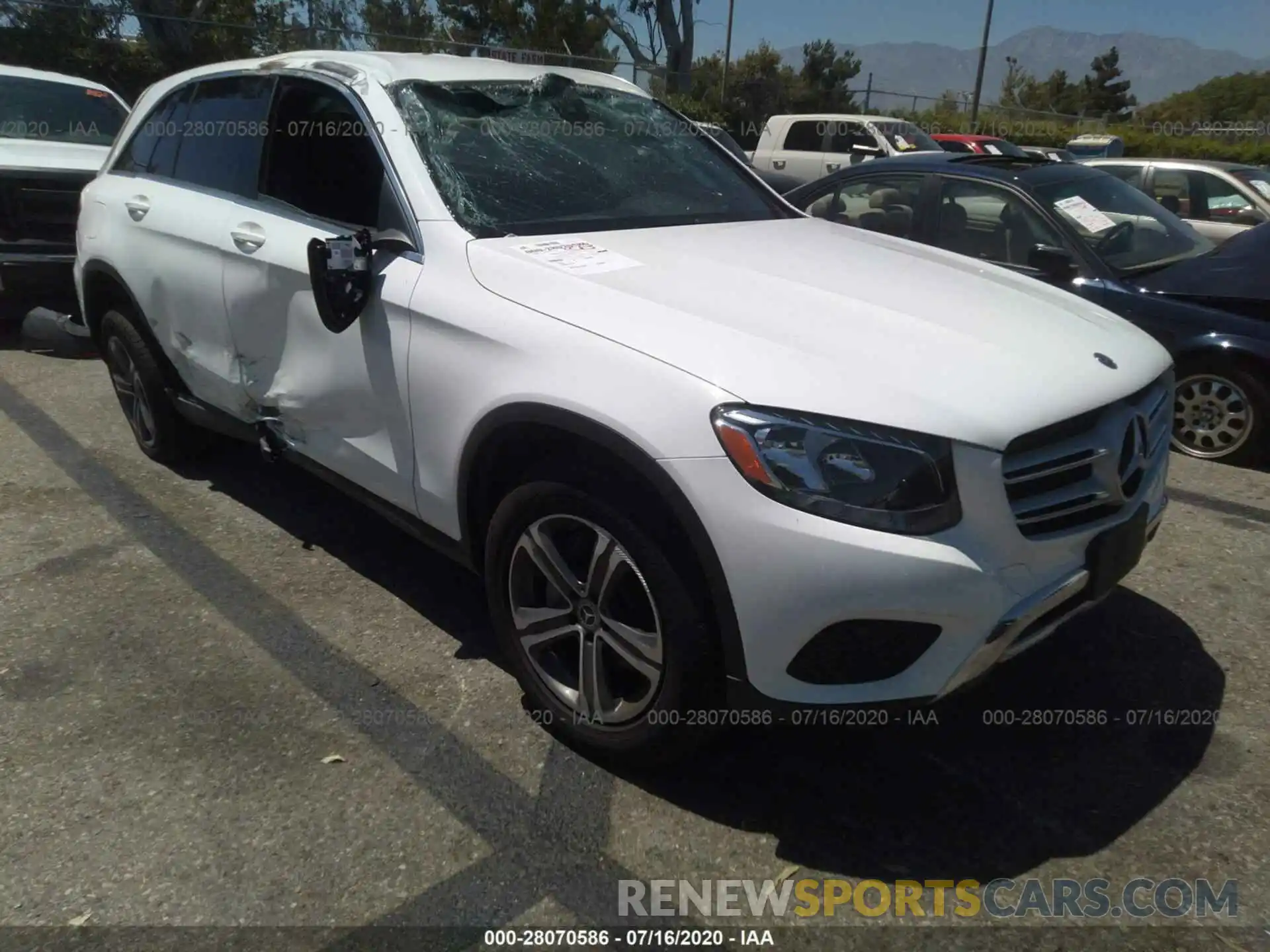 1 Photograph of a damaged car WDC0G4KB0KV195776 MERCEDES-BENZ GLC 2019