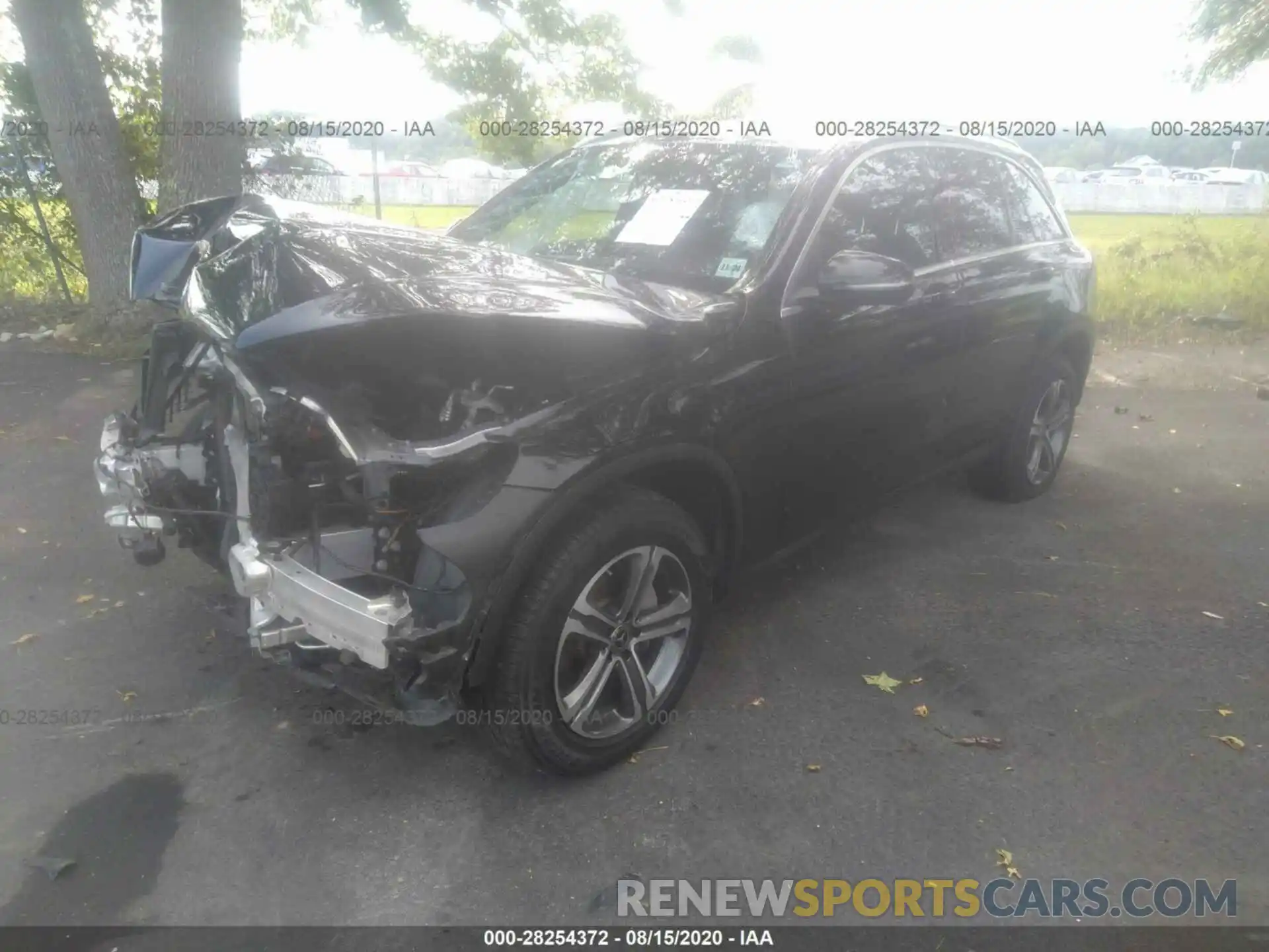 2 Photograph of a damaged car WDC0G4KB1KF583397 MERCEDES-BENZ GLC 2019