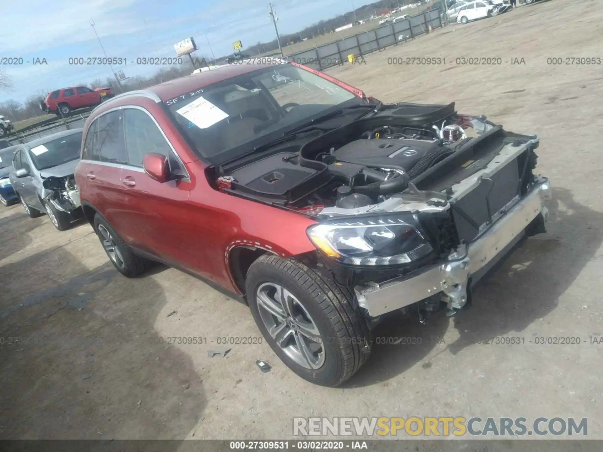 1 Photograph of a damaged car WDC0G4KB1KF619900 MERCEDES-BENZ GLC 2019