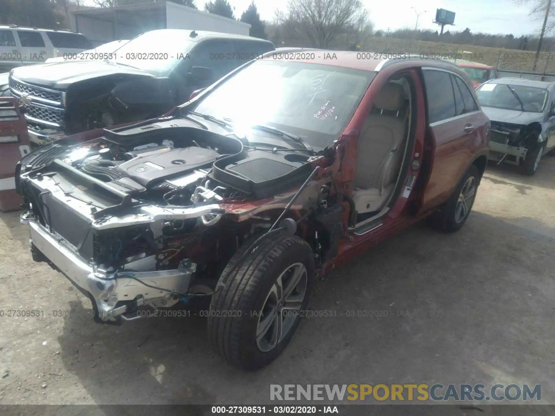 2 Photograph of a damaged car WDC0G4KB1KF619900 MERCEDES-BENZ GLC 2019