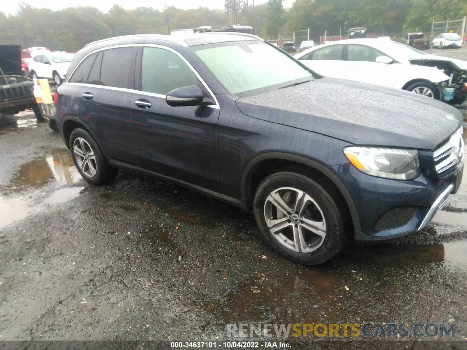 1 Photograph of a damaged car WDC0G4KB1KF633389 MERCEDES-BENZ GLC 2019